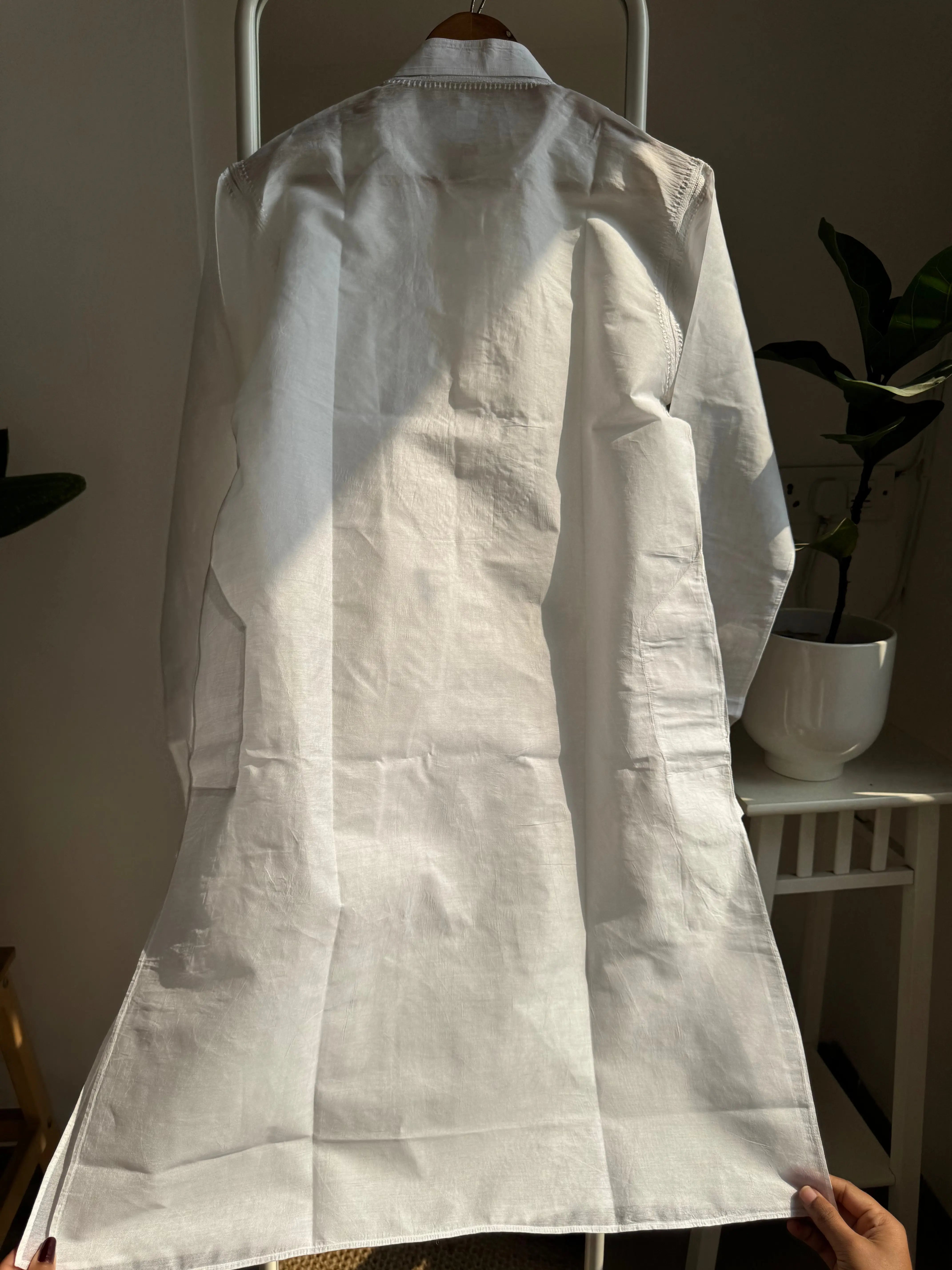 Chanderi Chikankari Kurta - White - Men's Collection ARIAA CHIKANKARI