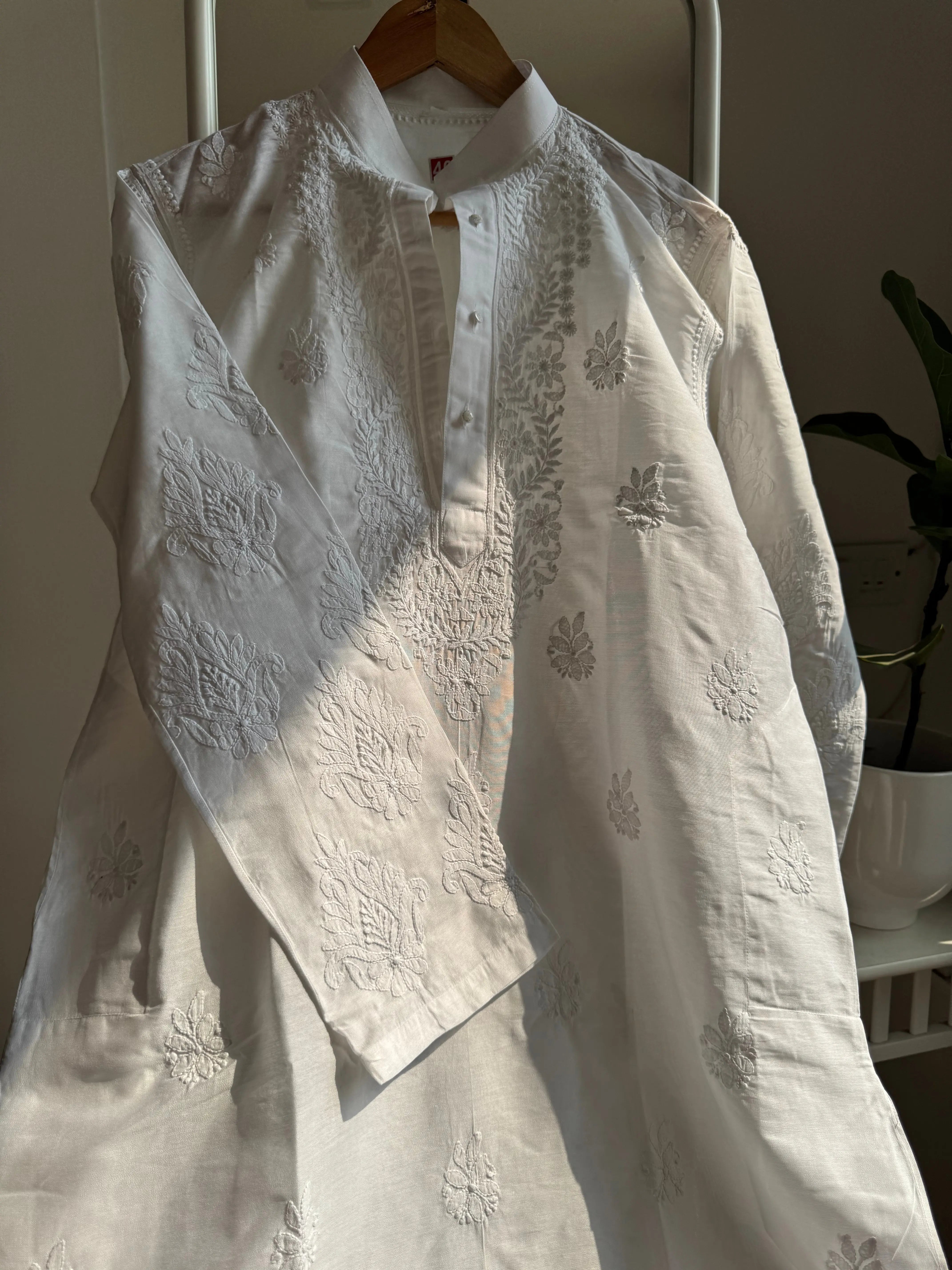 Chanderi Chikankari Kurta - White - Men's Collection ARIAA CHIKANKARI