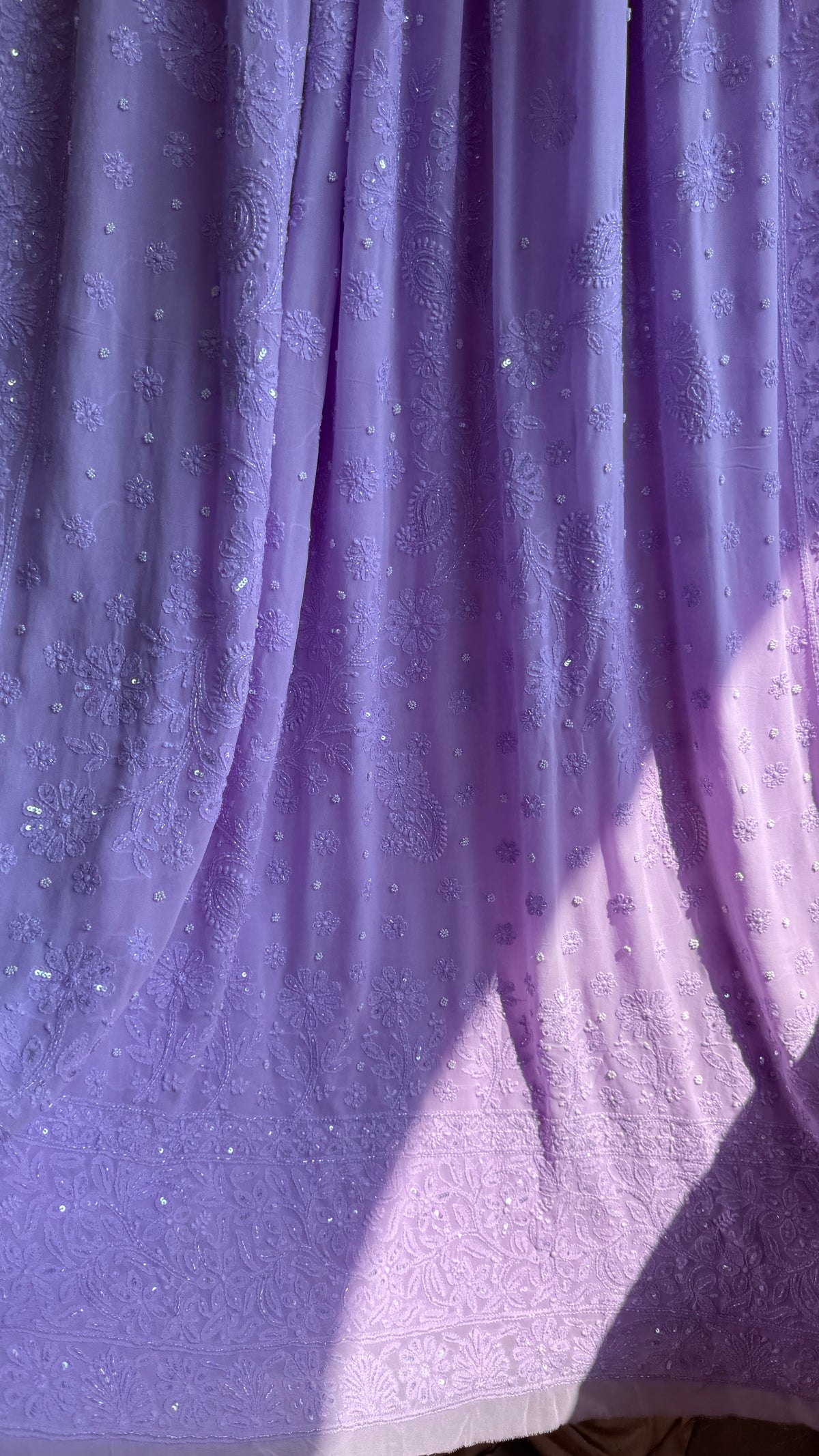 Viscose Lavender Chikankari saree with Pearl embellishments (Copy)