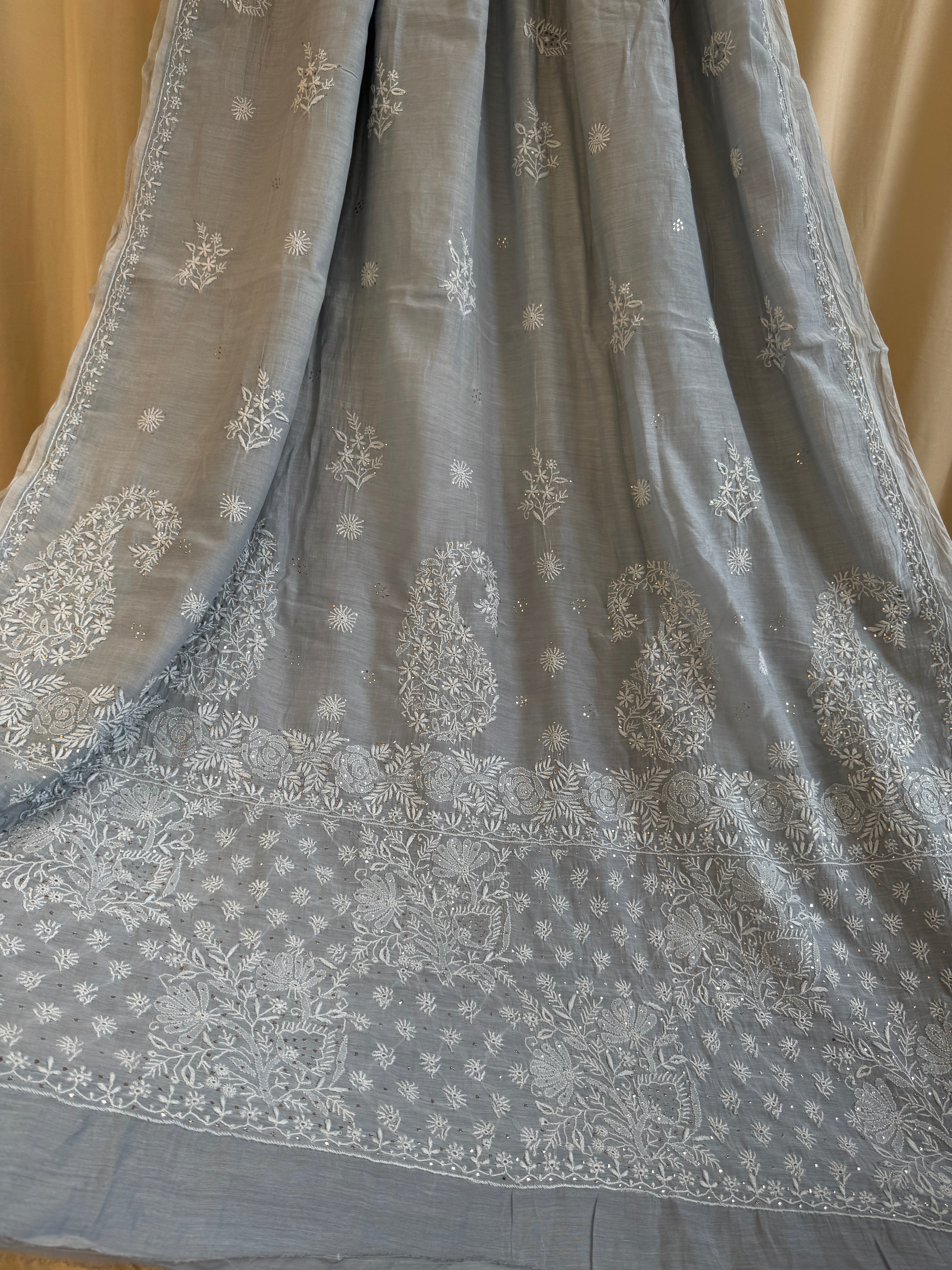Pure Mul Cotton Chikankari saree in Grey with Mukaish work