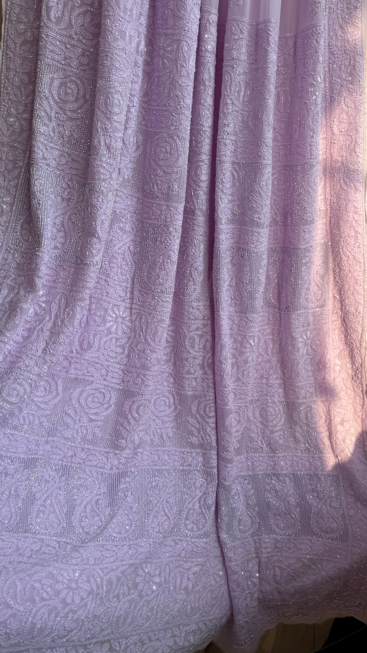 Viscose Lavender Chikankari saree with Pearl embellishments
