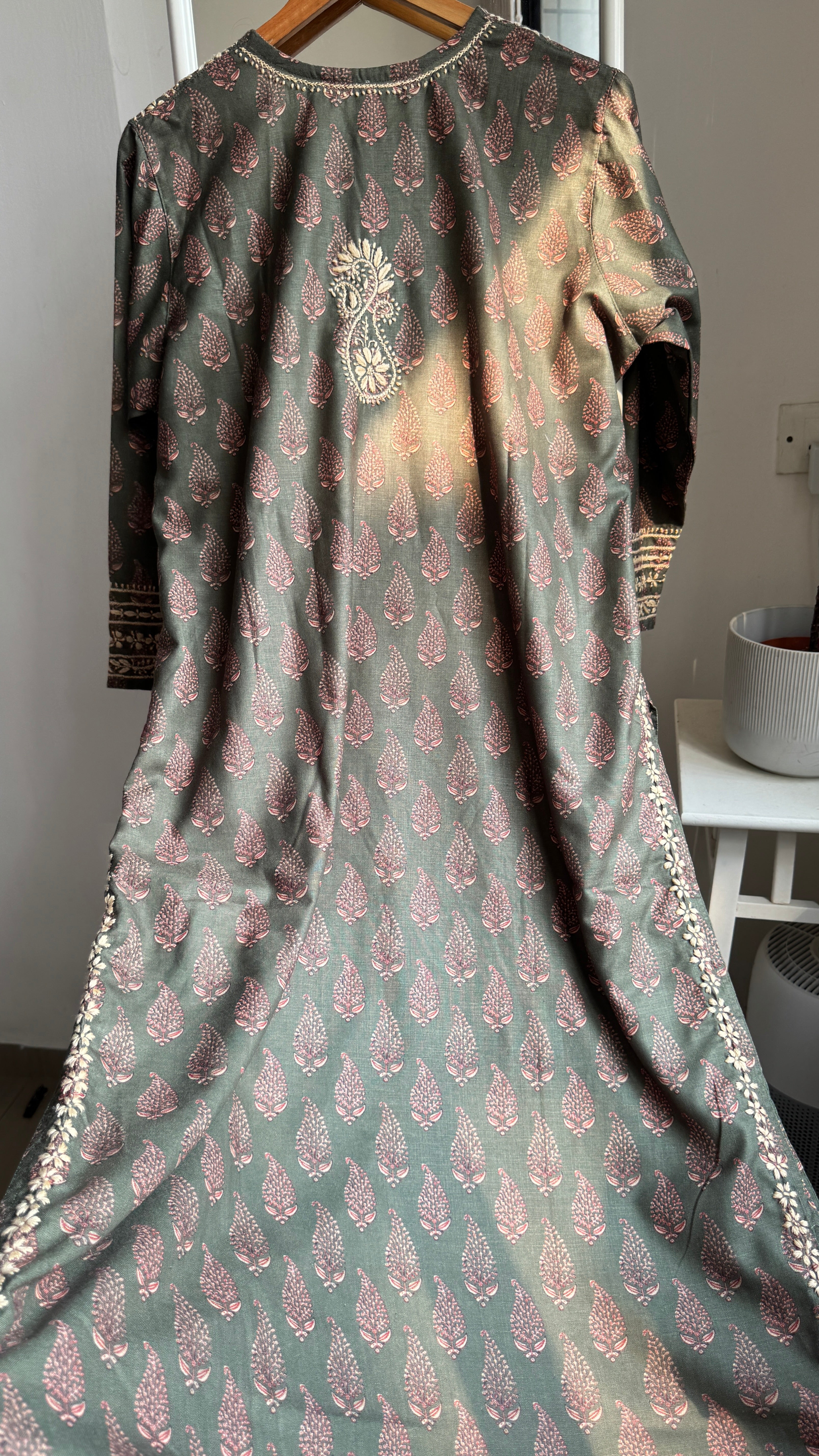 thick Cotton Printed Chikankari Kurti - Green