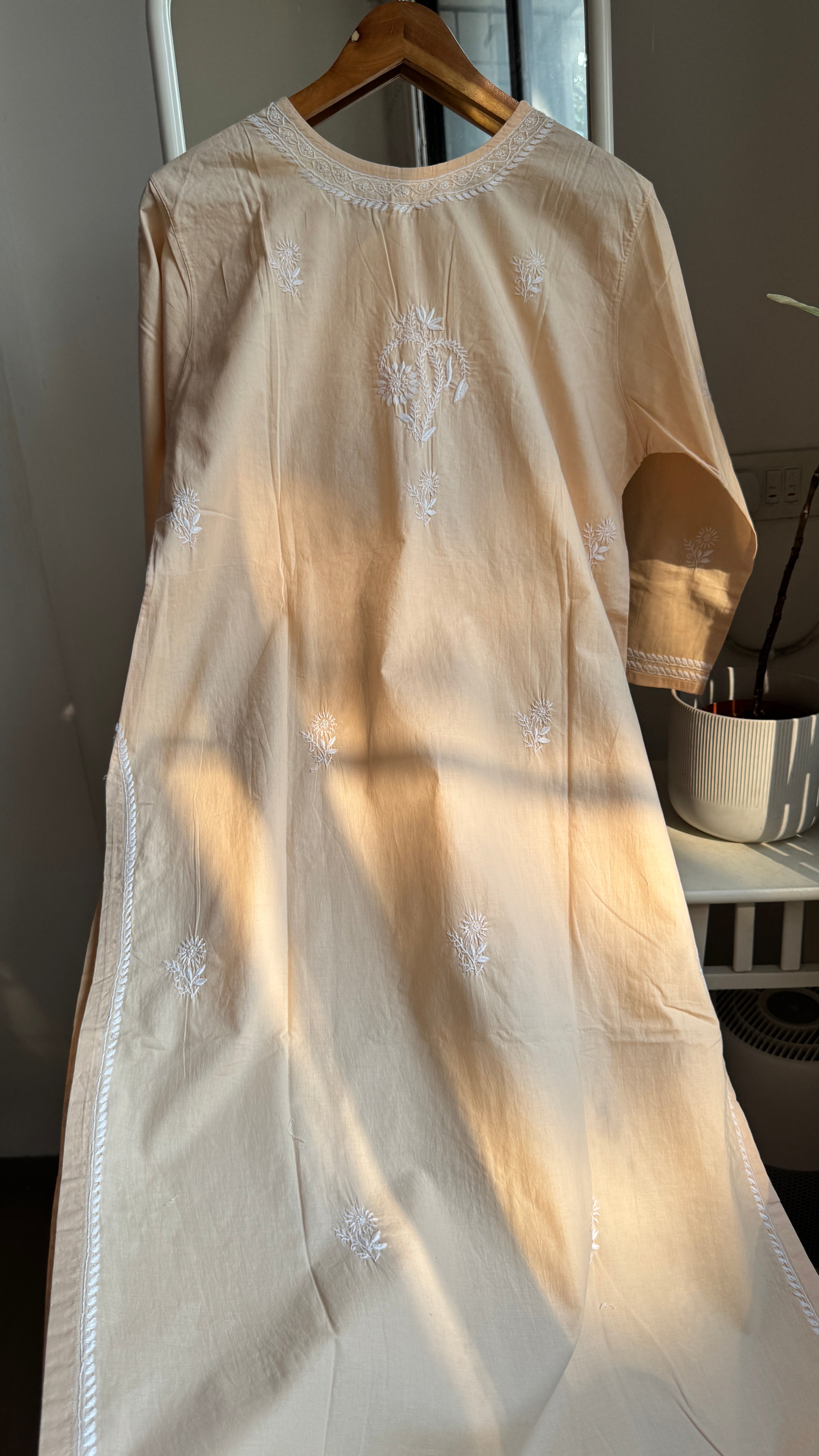 Thick Cotton Chikankari Kurti - Light Peach