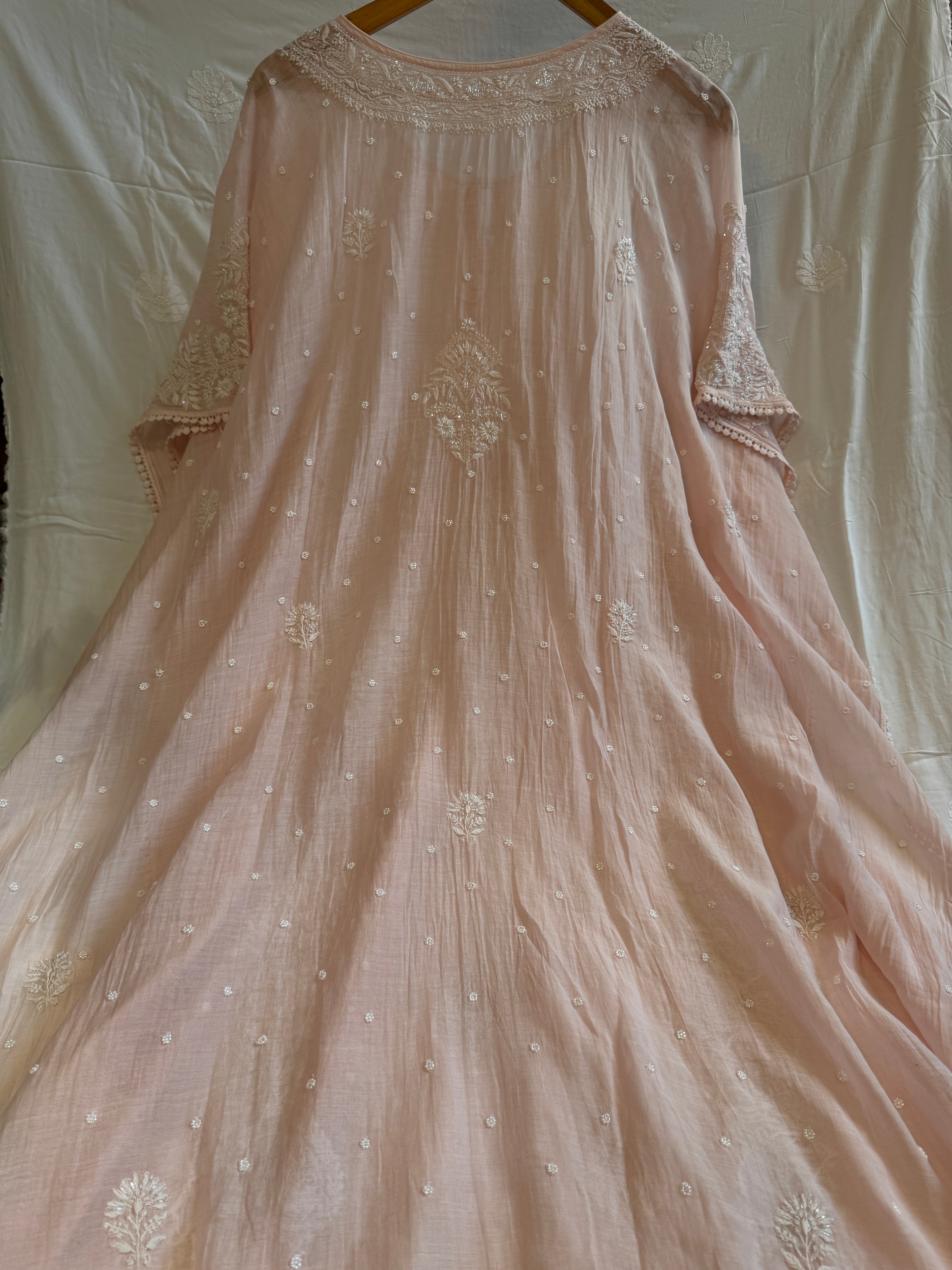 Mul Chanderi Chikankari Kaftan - Pale Pink