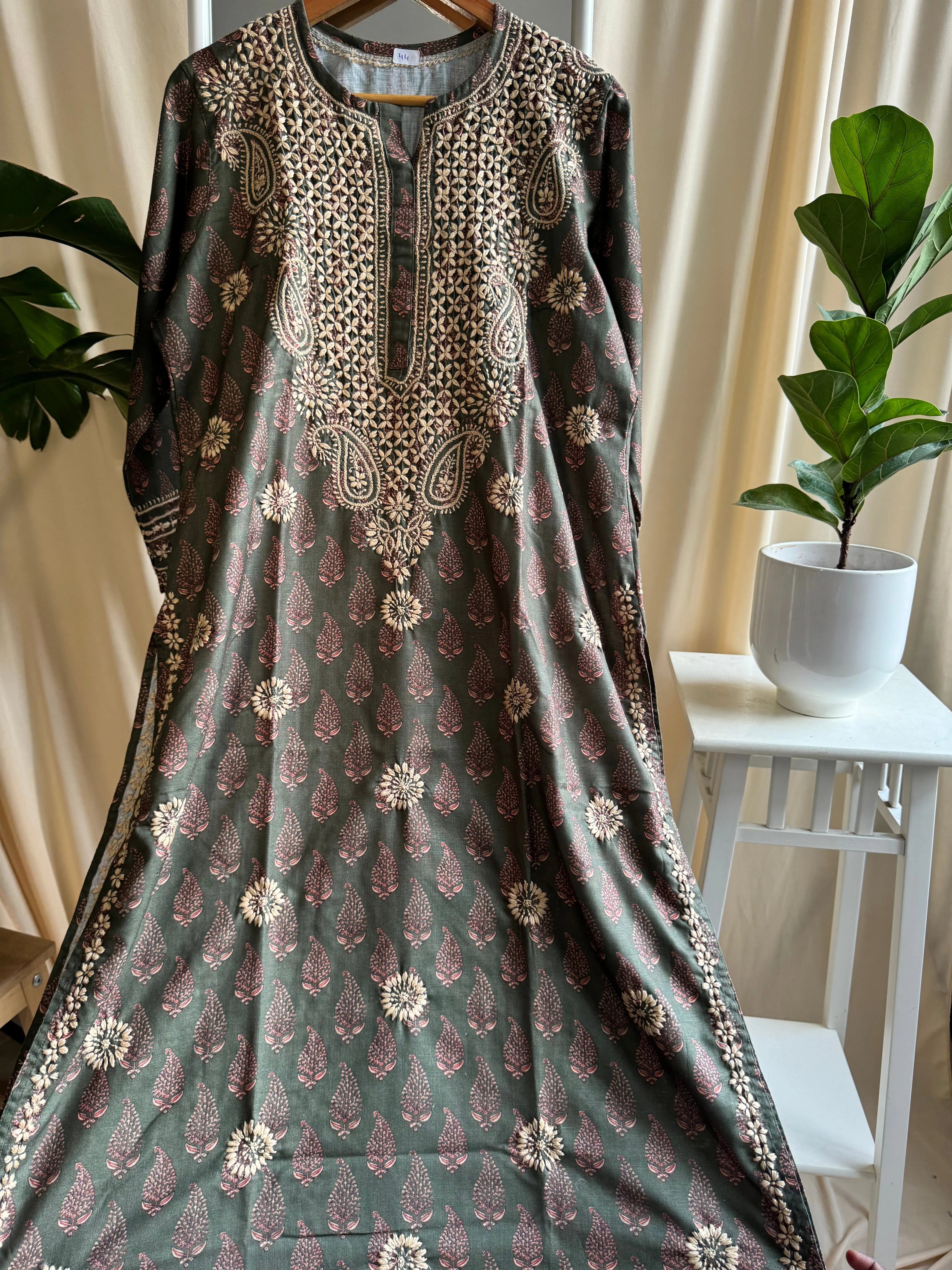 Cotton Printed Chikankari Kurti - Green ARIAA CHIKANKARI