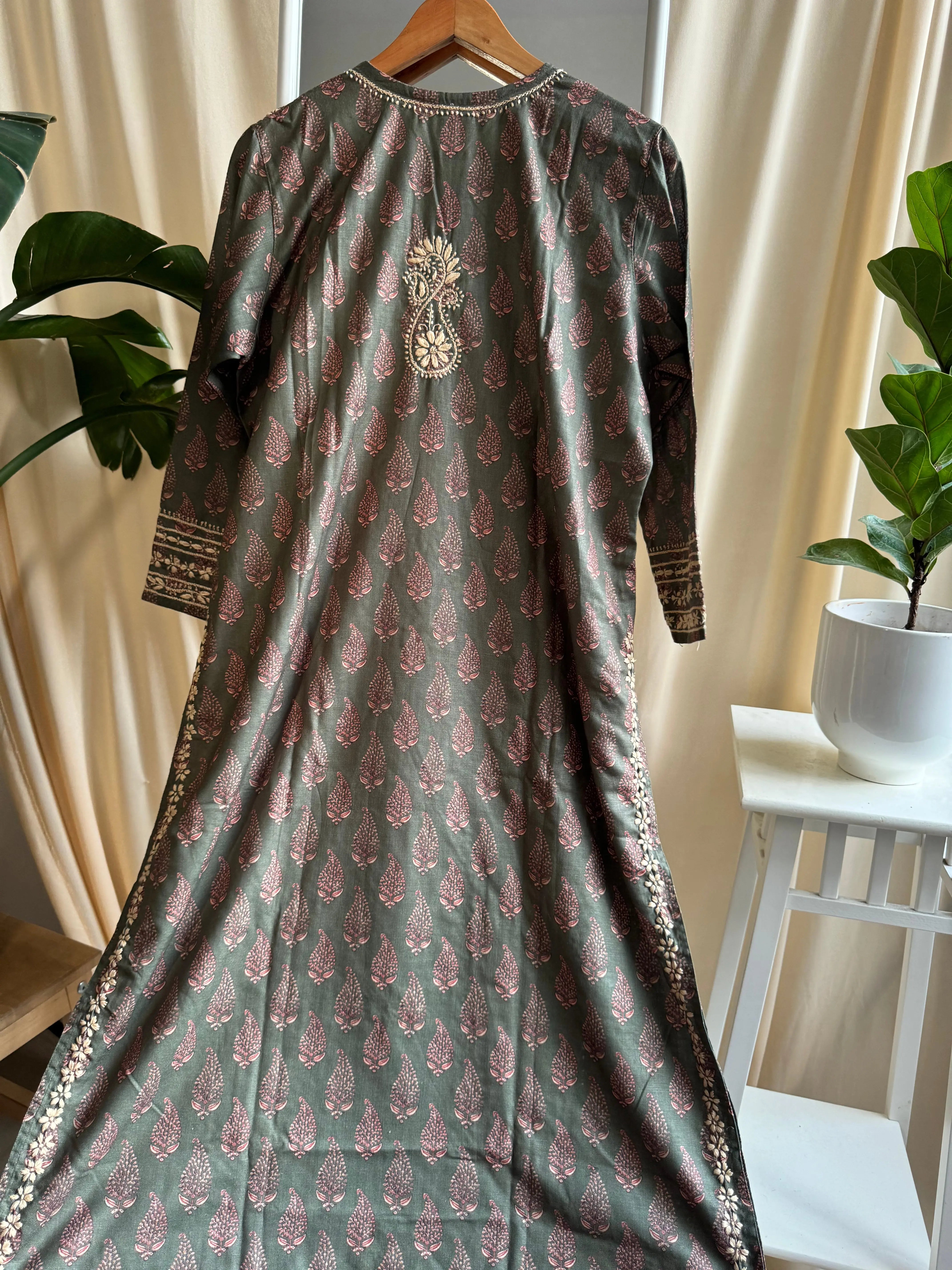 Cotton Printed Chikankari Kurti - Green ARIAA CHIKANKARI