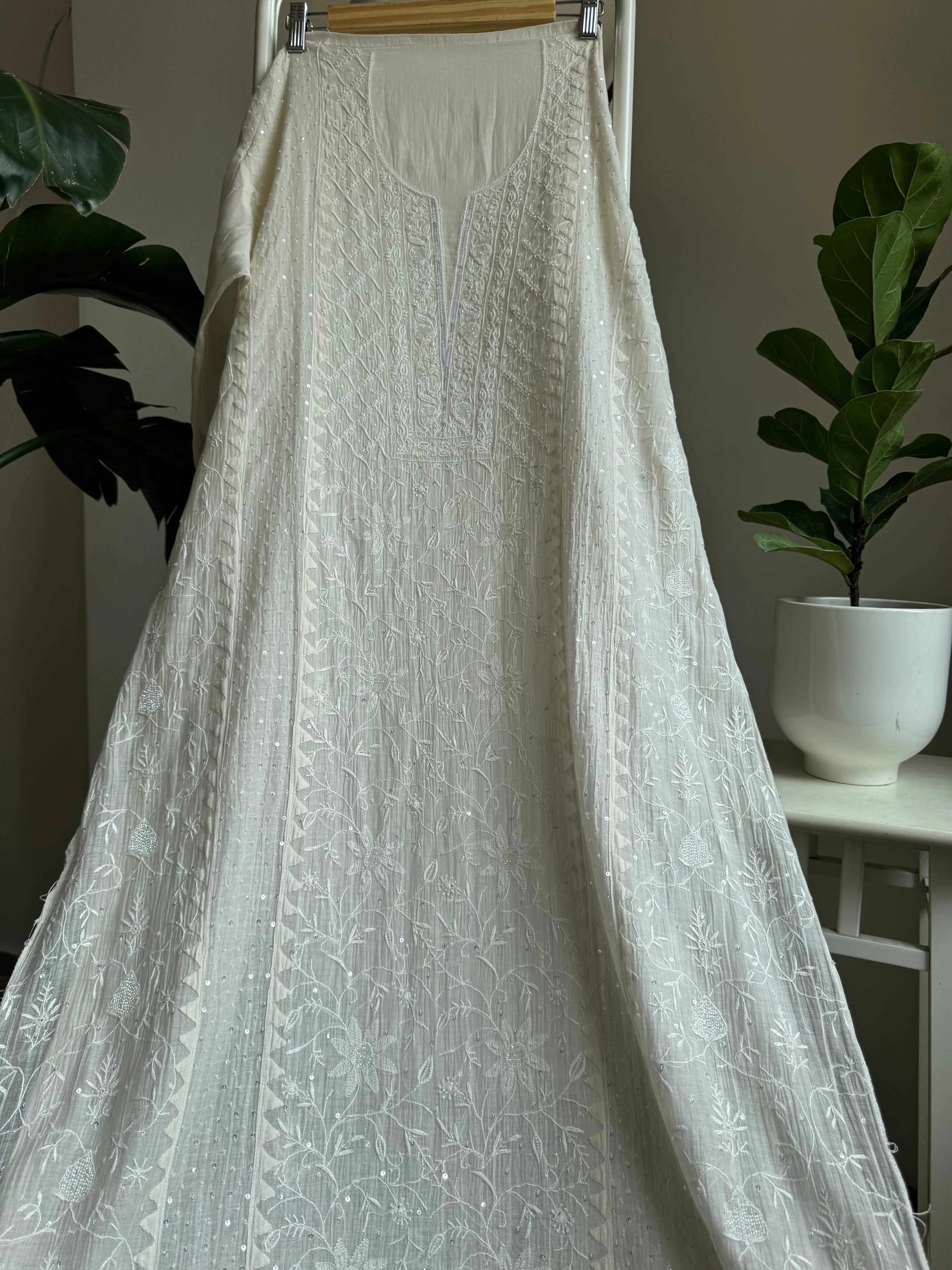 Mul Chanderi Tunic - White ARIAA CHIKANKARI