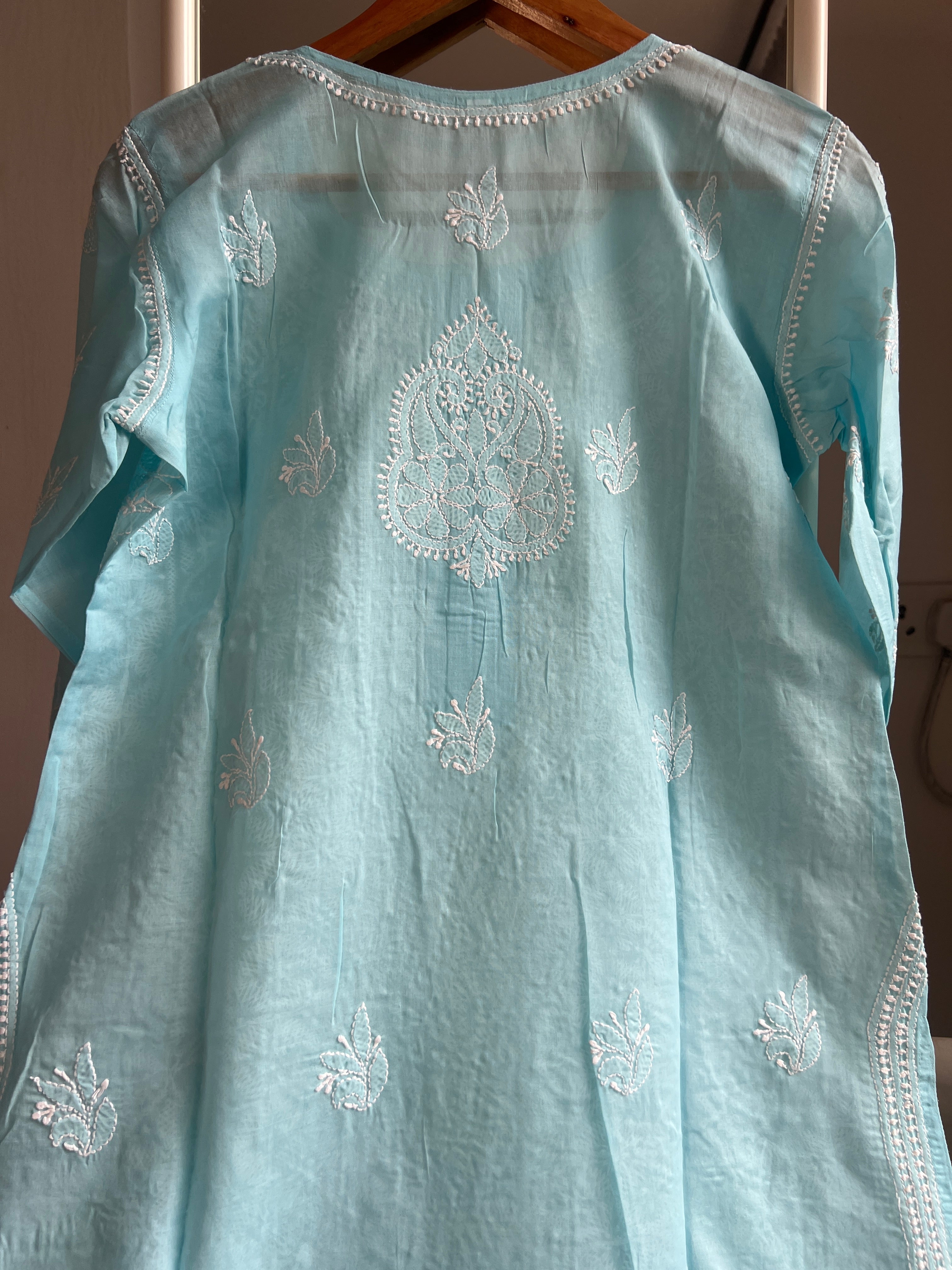 Cotton Chikankari Kurti - Blue -white thread work ARIAA CHIKANKARI