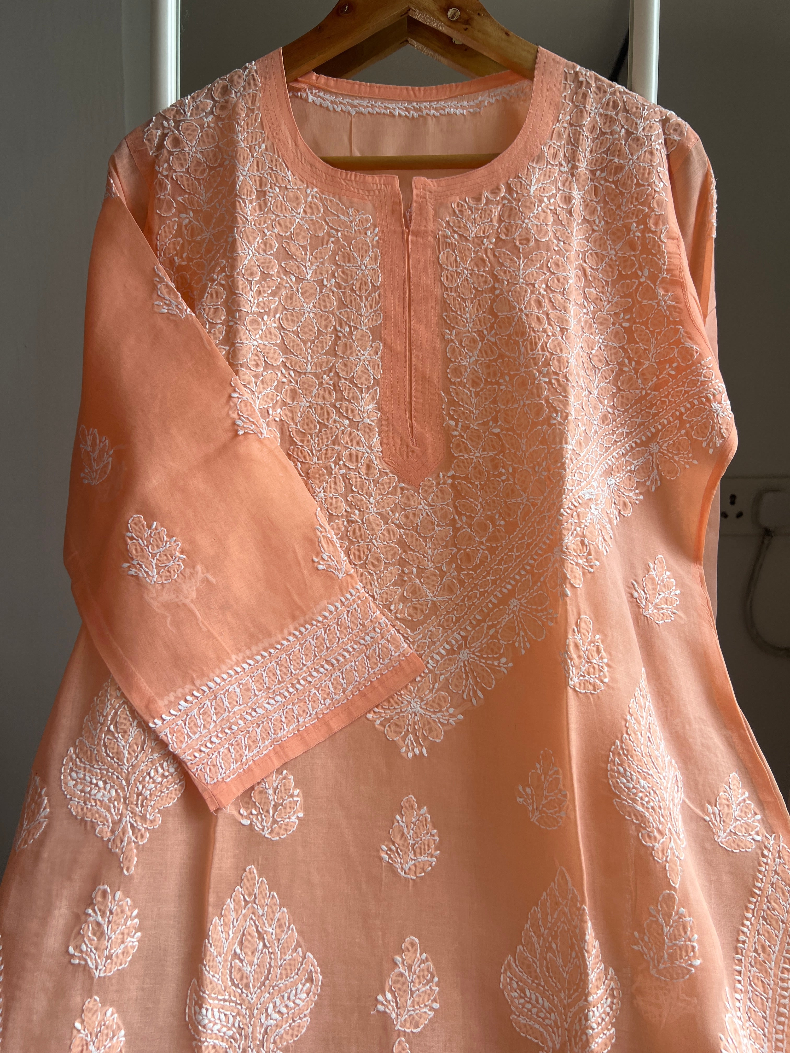 Cotton Chikankari Kurti - Peach -white thread work ARIAA CHIKANKARI