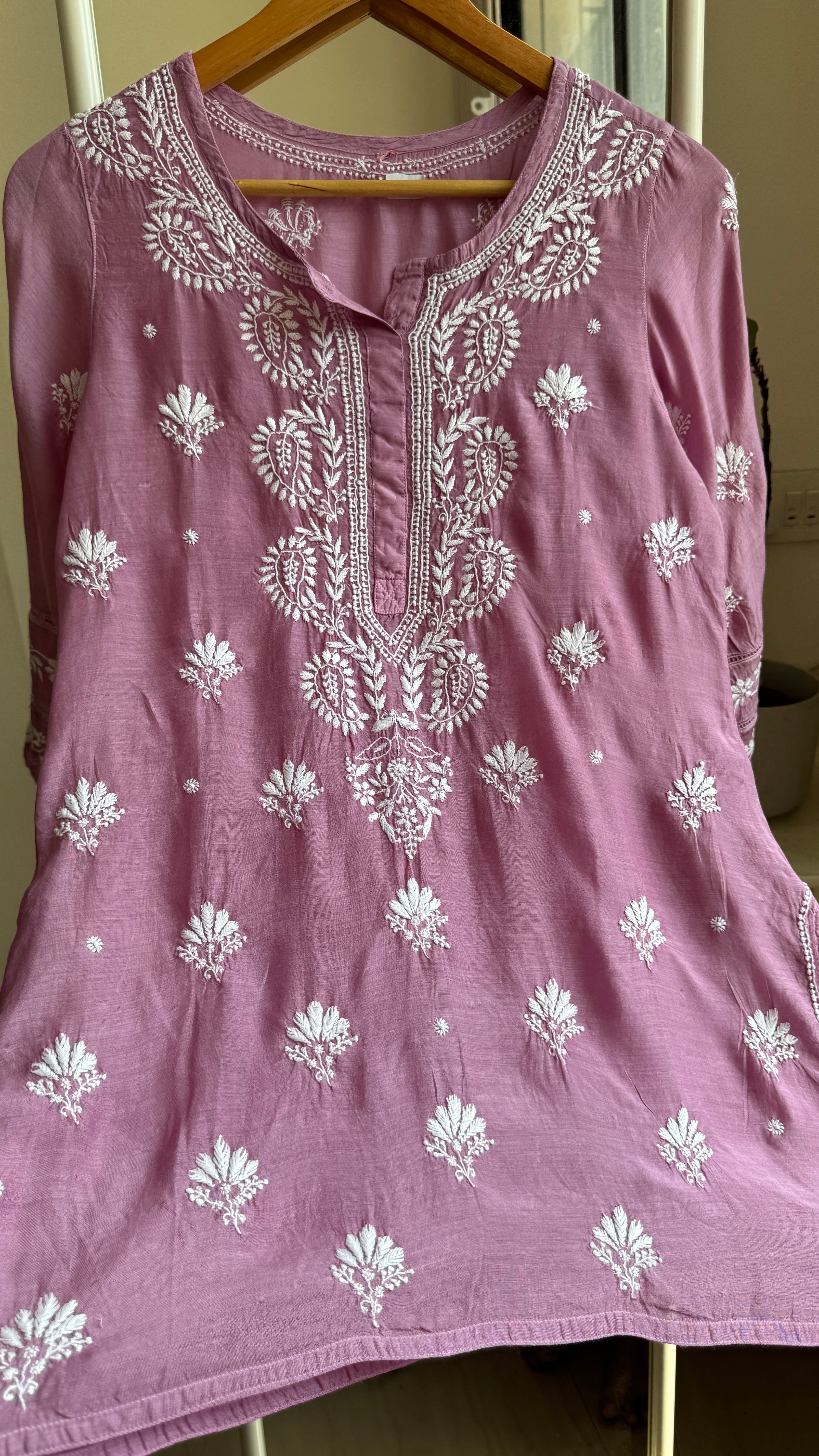 Chikankari Muslin short Top in Mauve - HOOR Collection