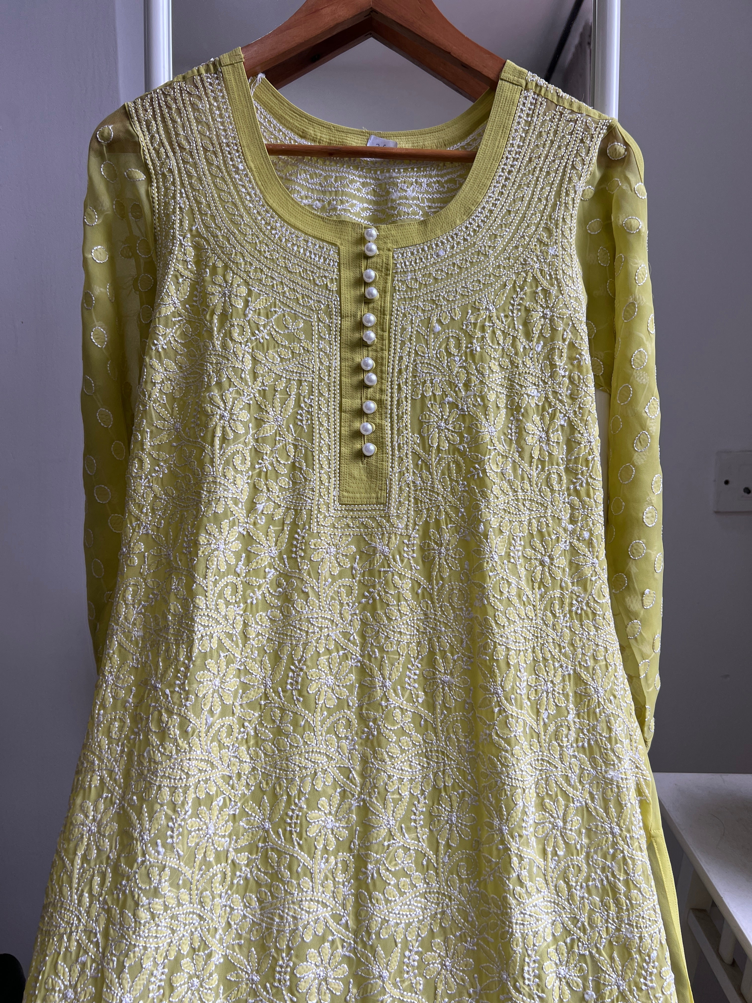 Chikankari Resham Jaal Kurti - Mehandi Green ARIAA CHIKANKARI