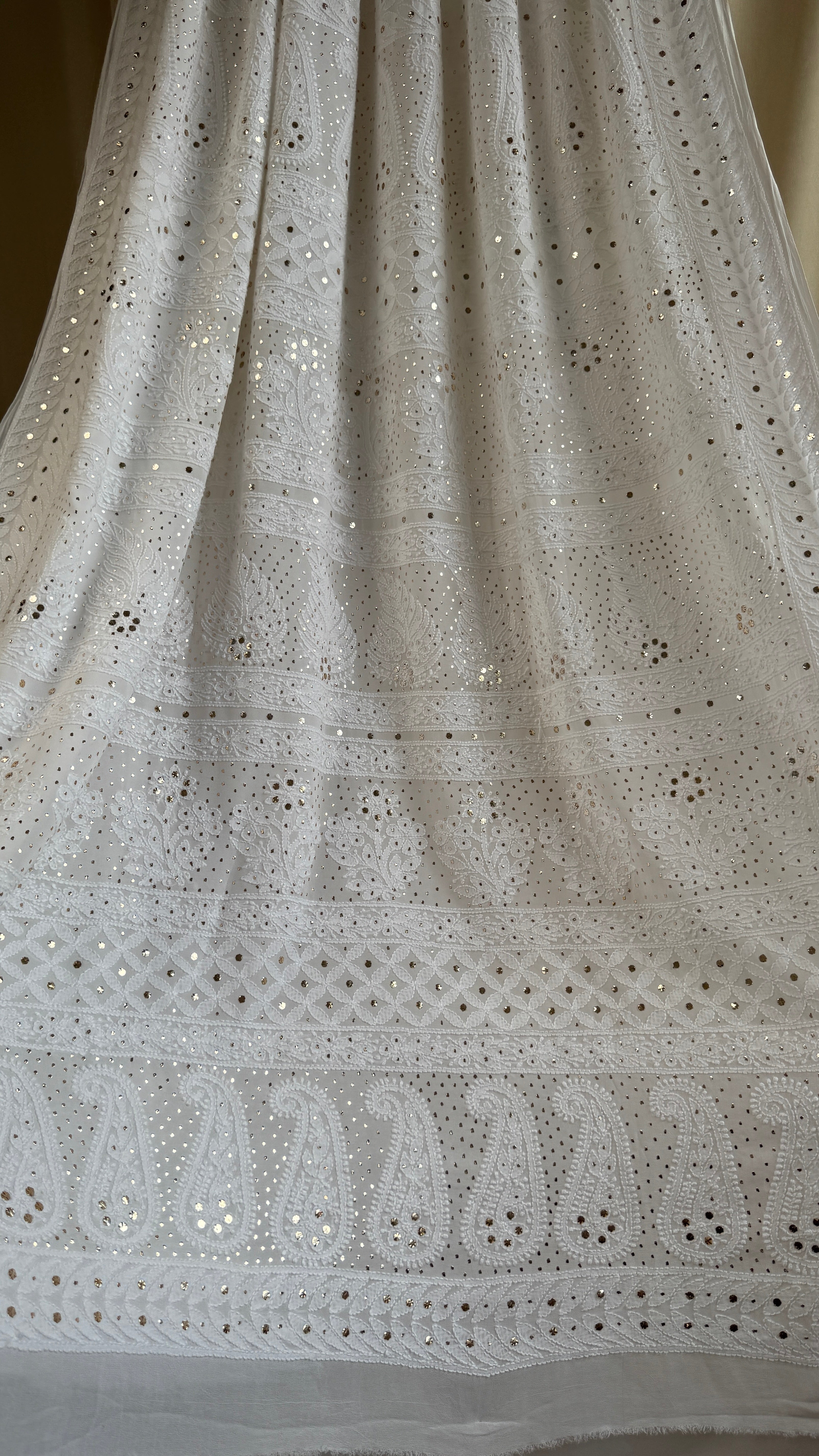 Viscose White Chikankari saree with Mukaish Work