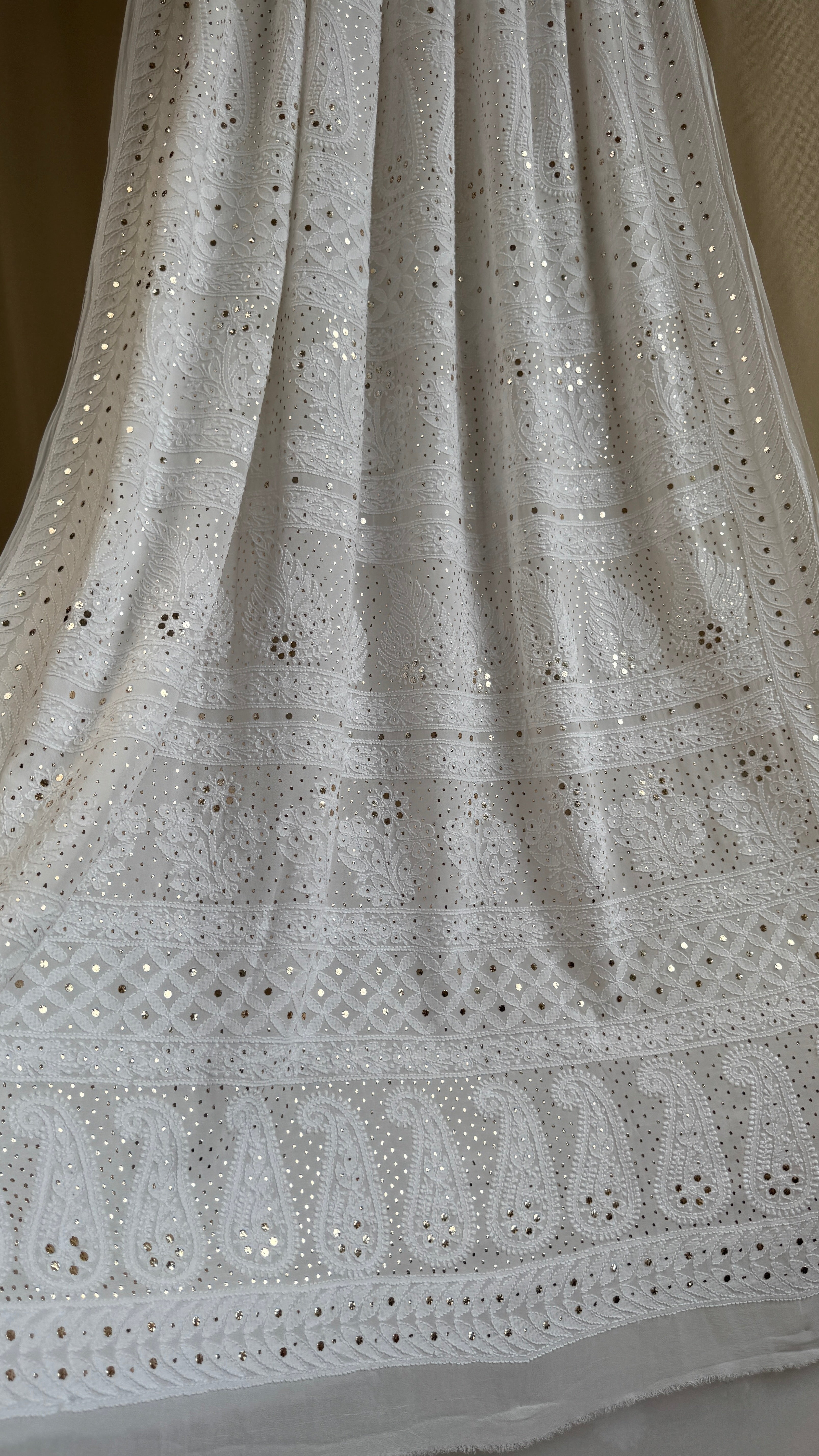 Viscose White Chikankari saree with Mukaish Work