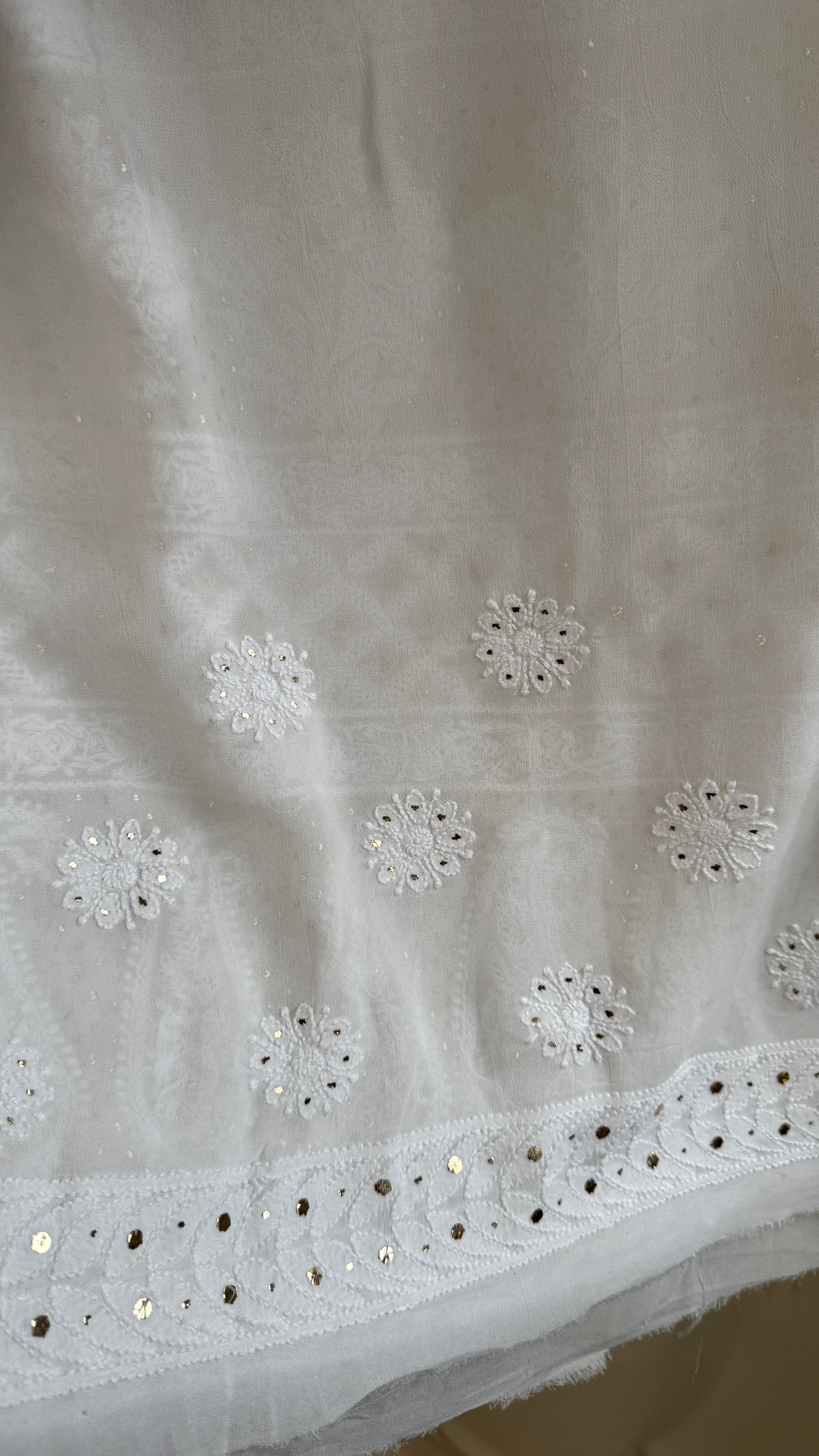 Viscose White Chikankari saree with Mukaish Work