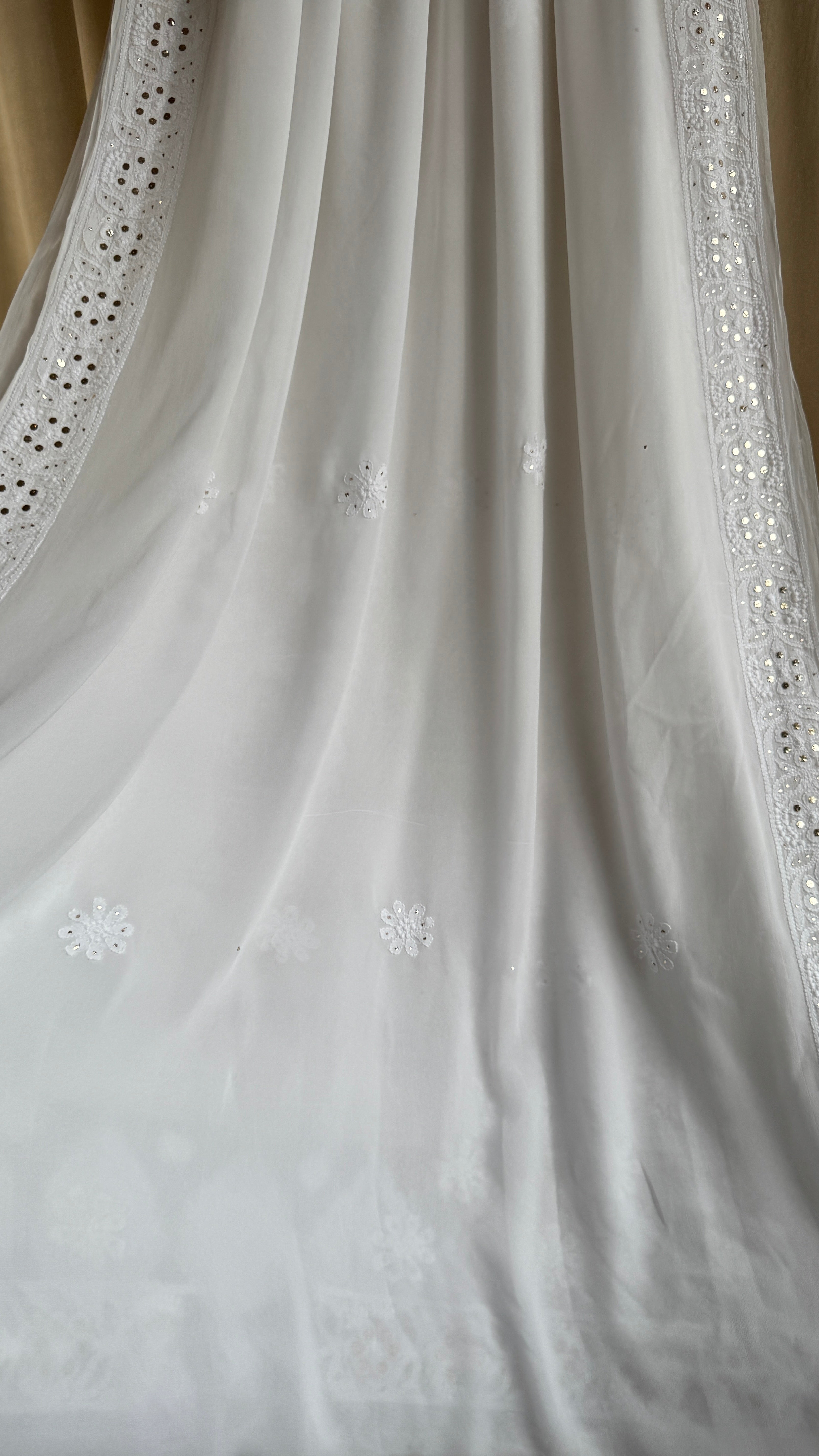Viscose White Chikankari saree with Mukaish Work