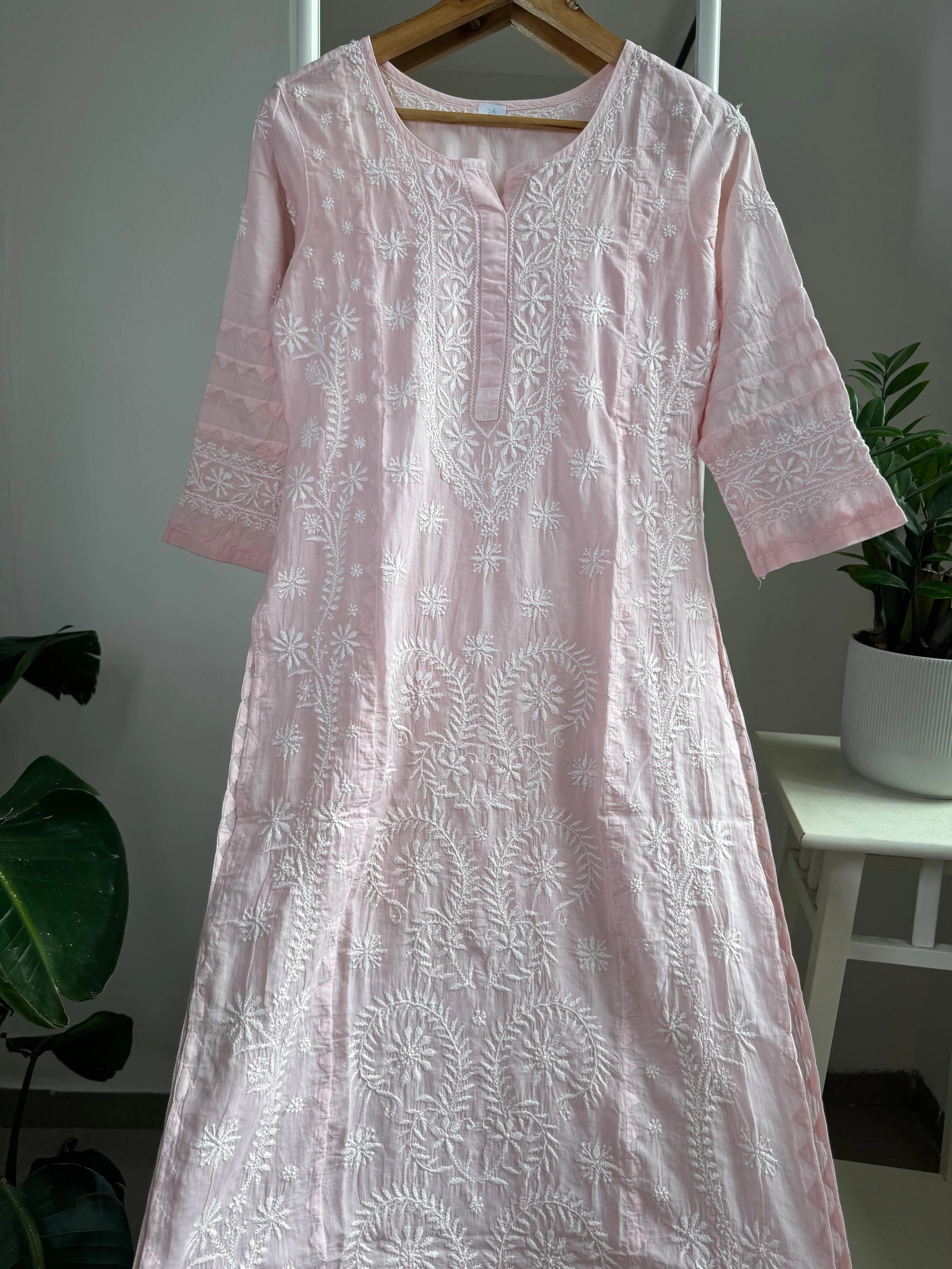 Mul Cotton Chikankari Kurti - Pale Pinki ARIAA CHIKANKARI 