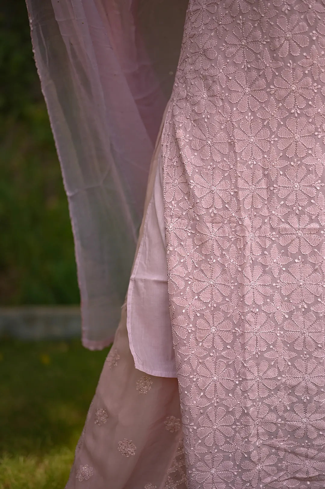 Viscose Kurti - Powder Pink - Lucknawi Chikankari