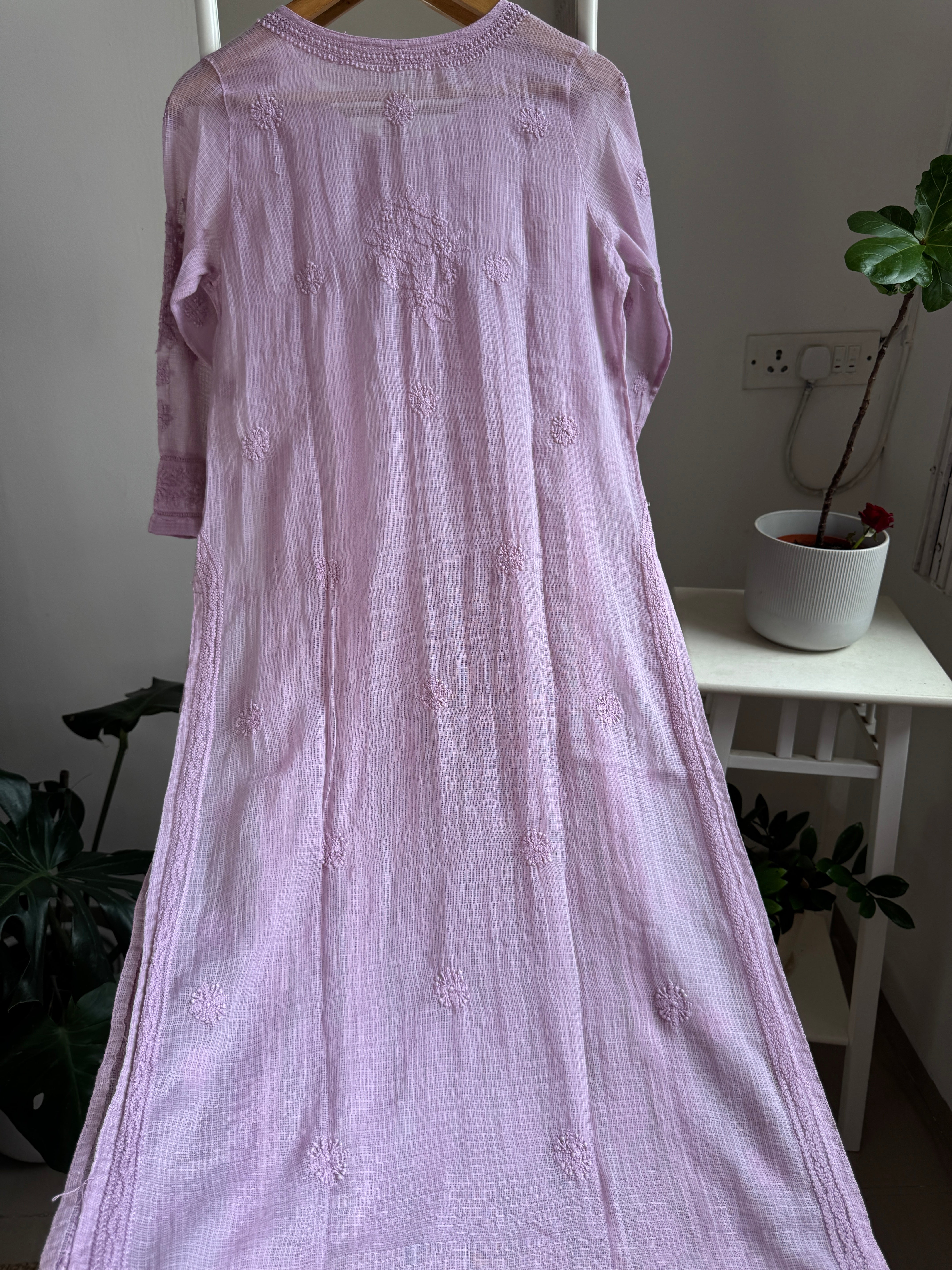 Kota Soft Cotton Chikankari Kurti - Mauve - CHAND Collection ARIAA CHIKANKARI 