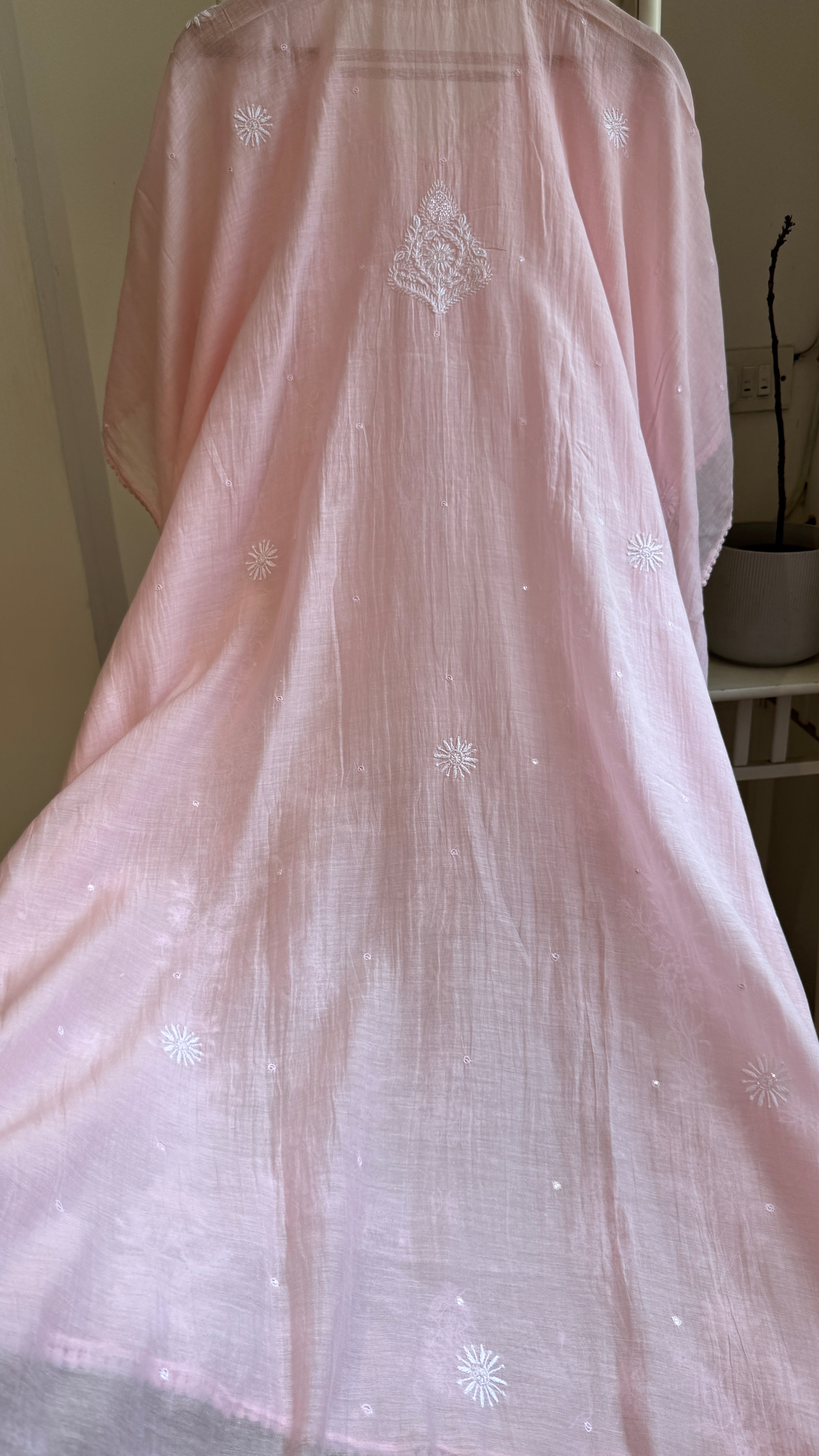 Mul Chanderi Chikankari Kaftan - Pink