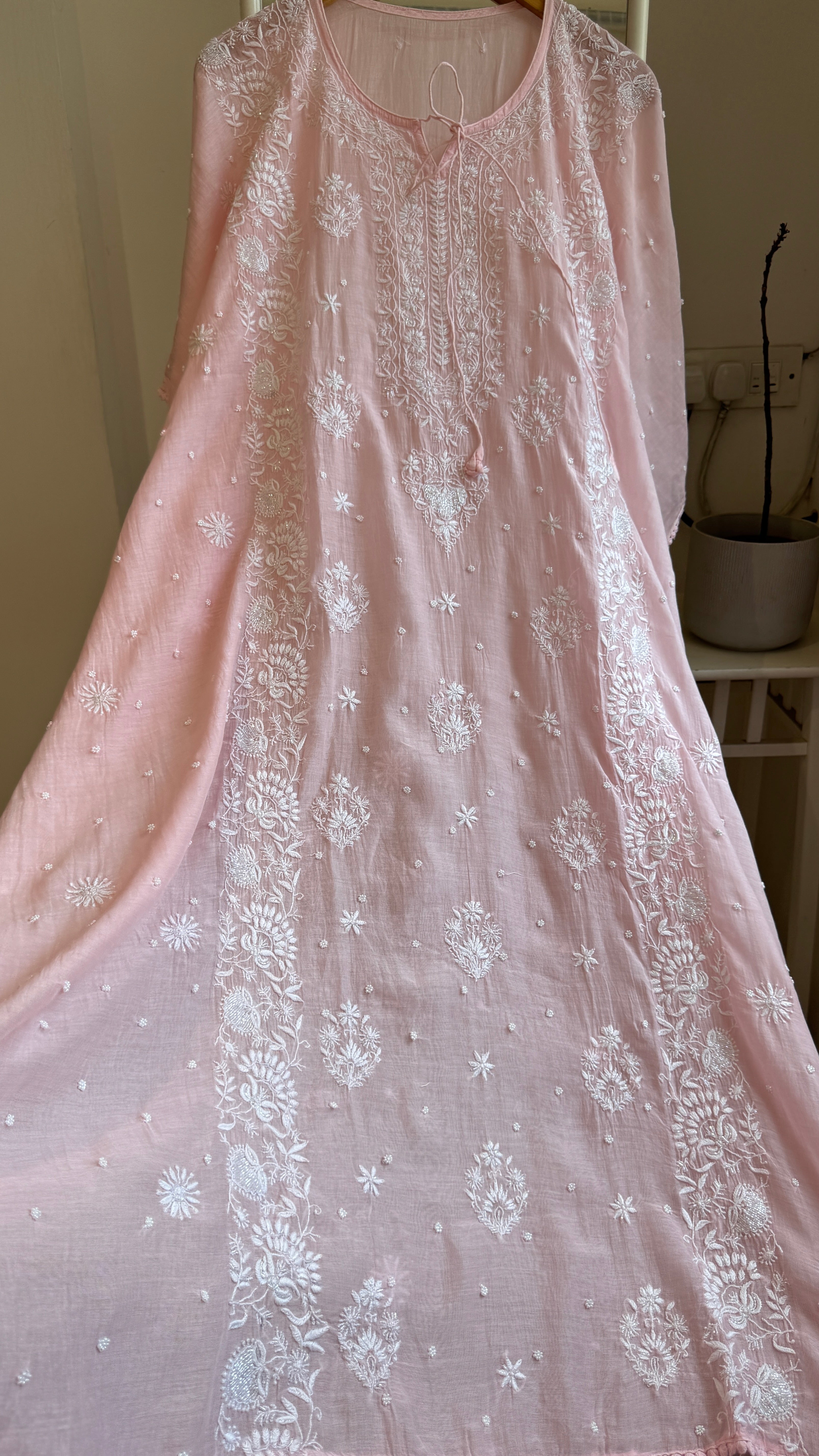 Mul Chanderi Chikankari Kaftan - Pink