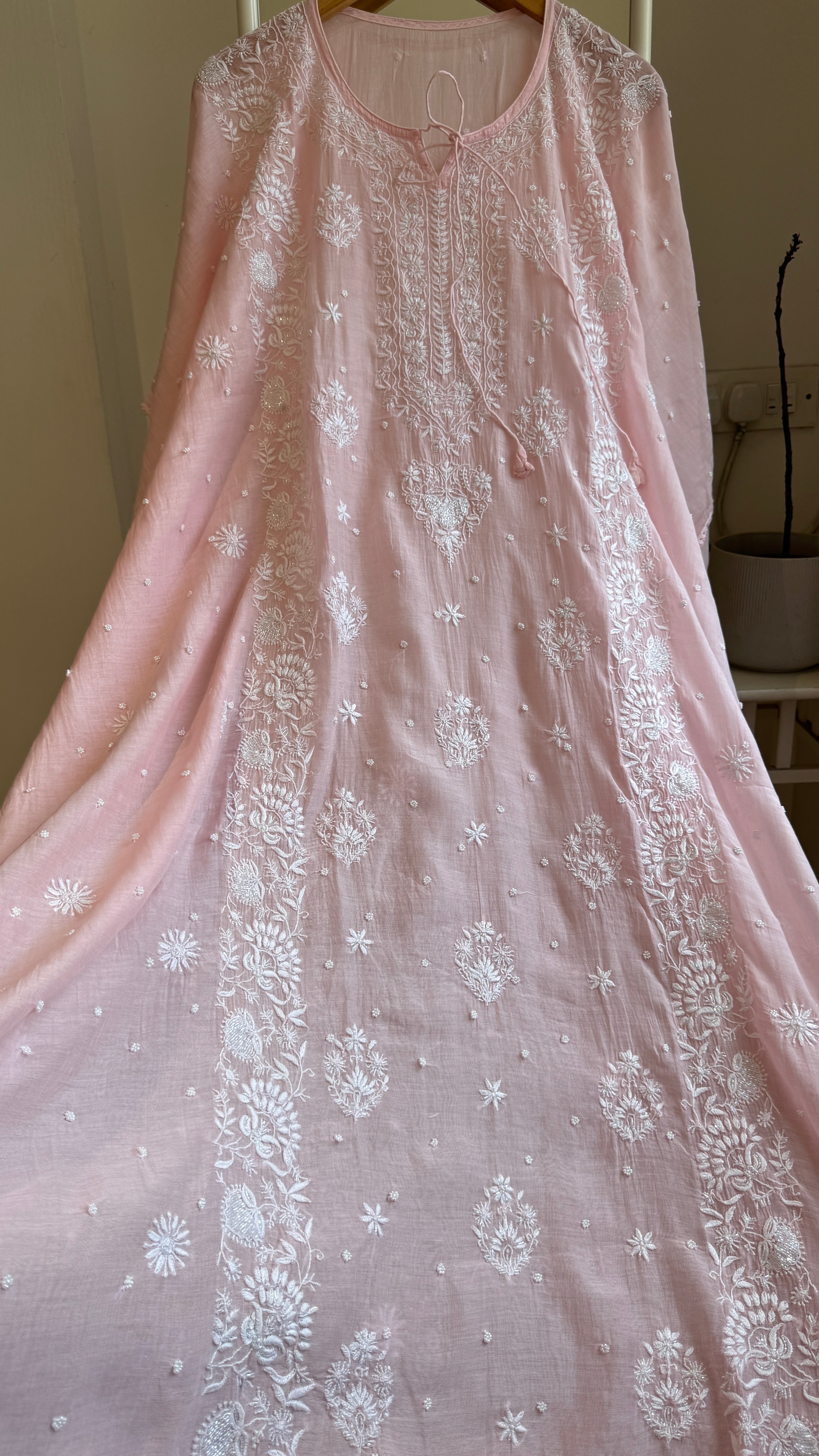 Mul Chanderi Chikankari Kaftan - Pink