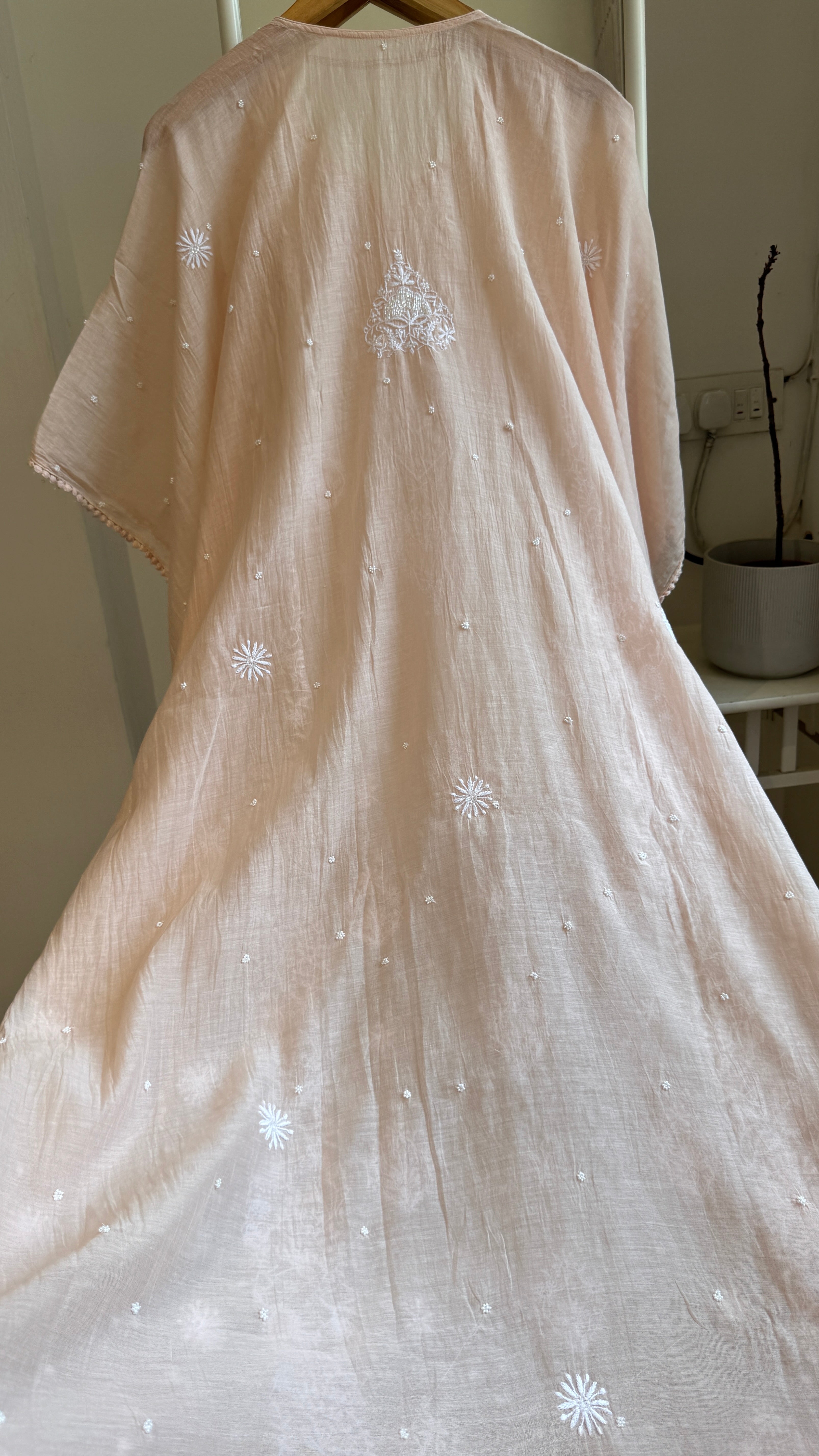 Mul Chanderi Chikankari Kaftan - Pale Pink