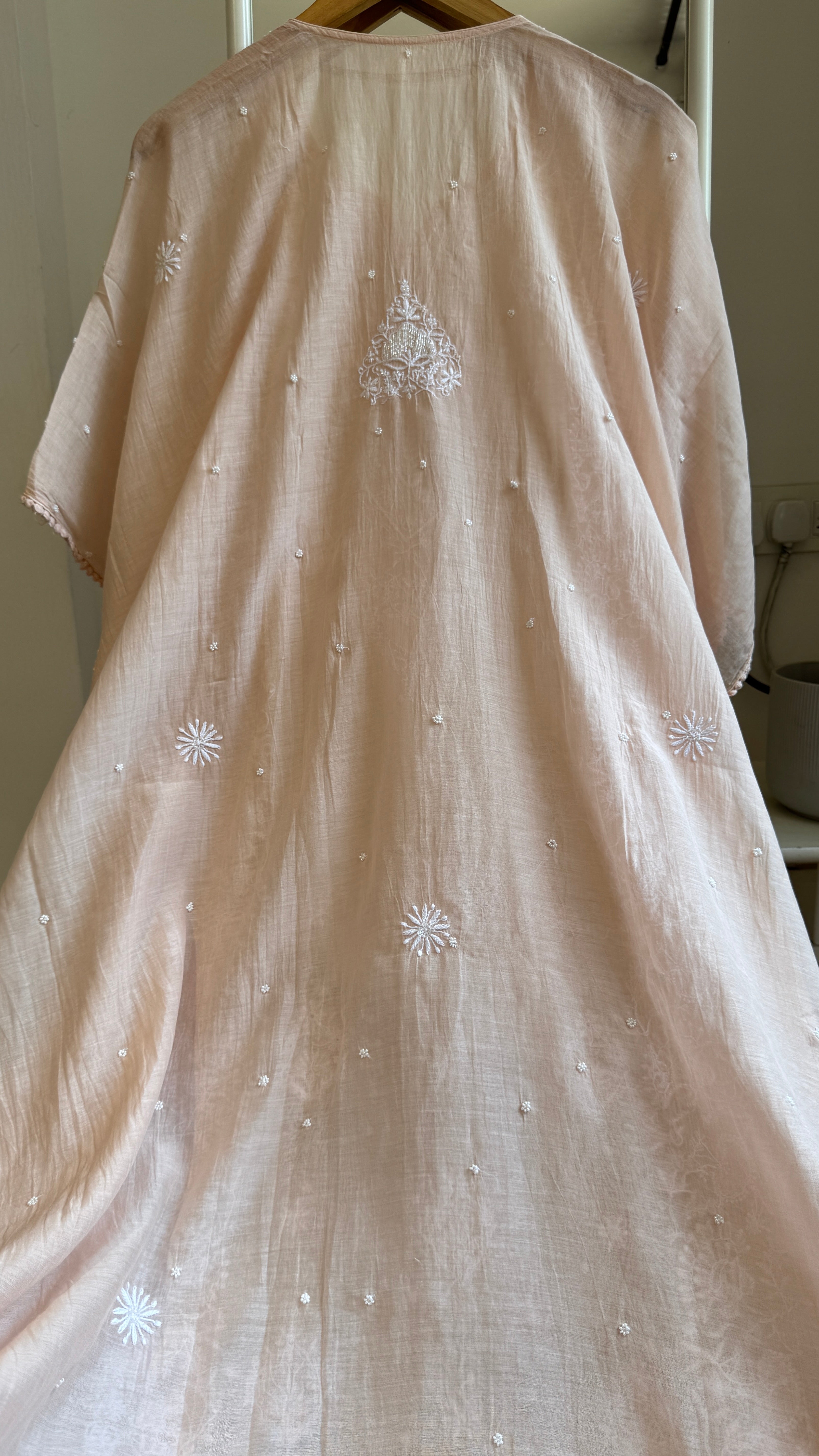 Mul Chanderi Chikankari Kaftan - Pale Pink