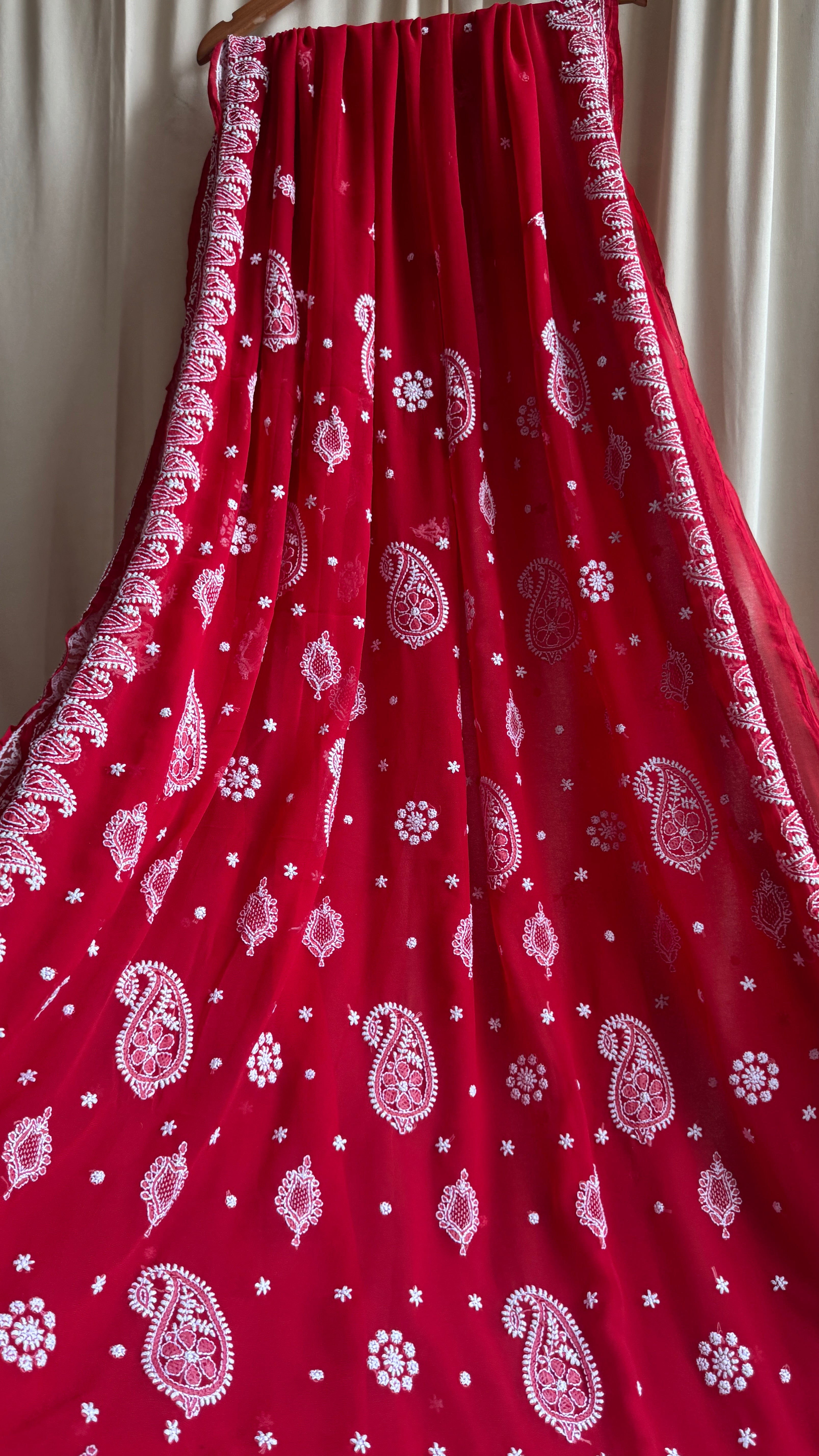Georgette Chikankari saree in Red