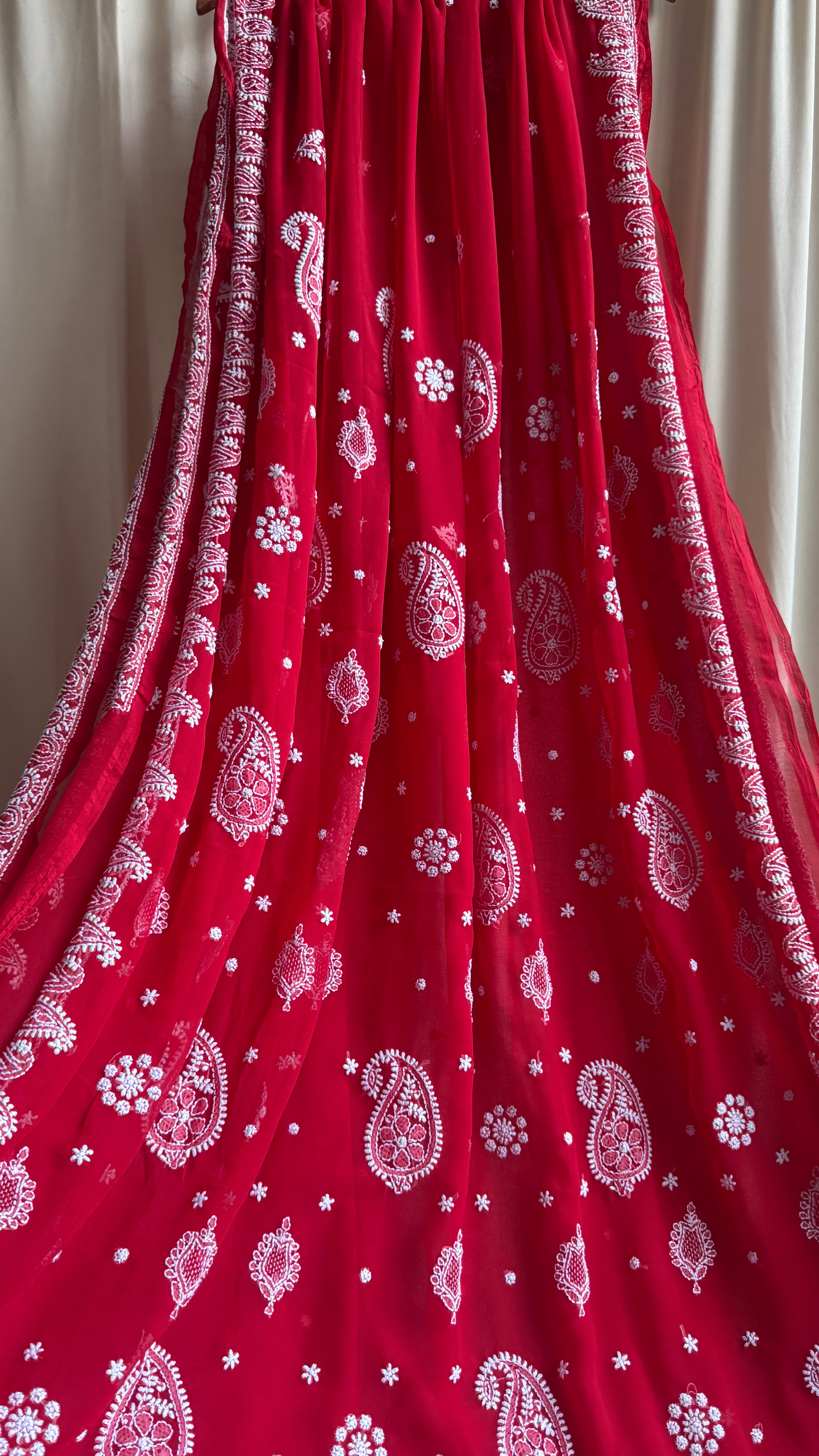 Georgette Chikankari saree in Red