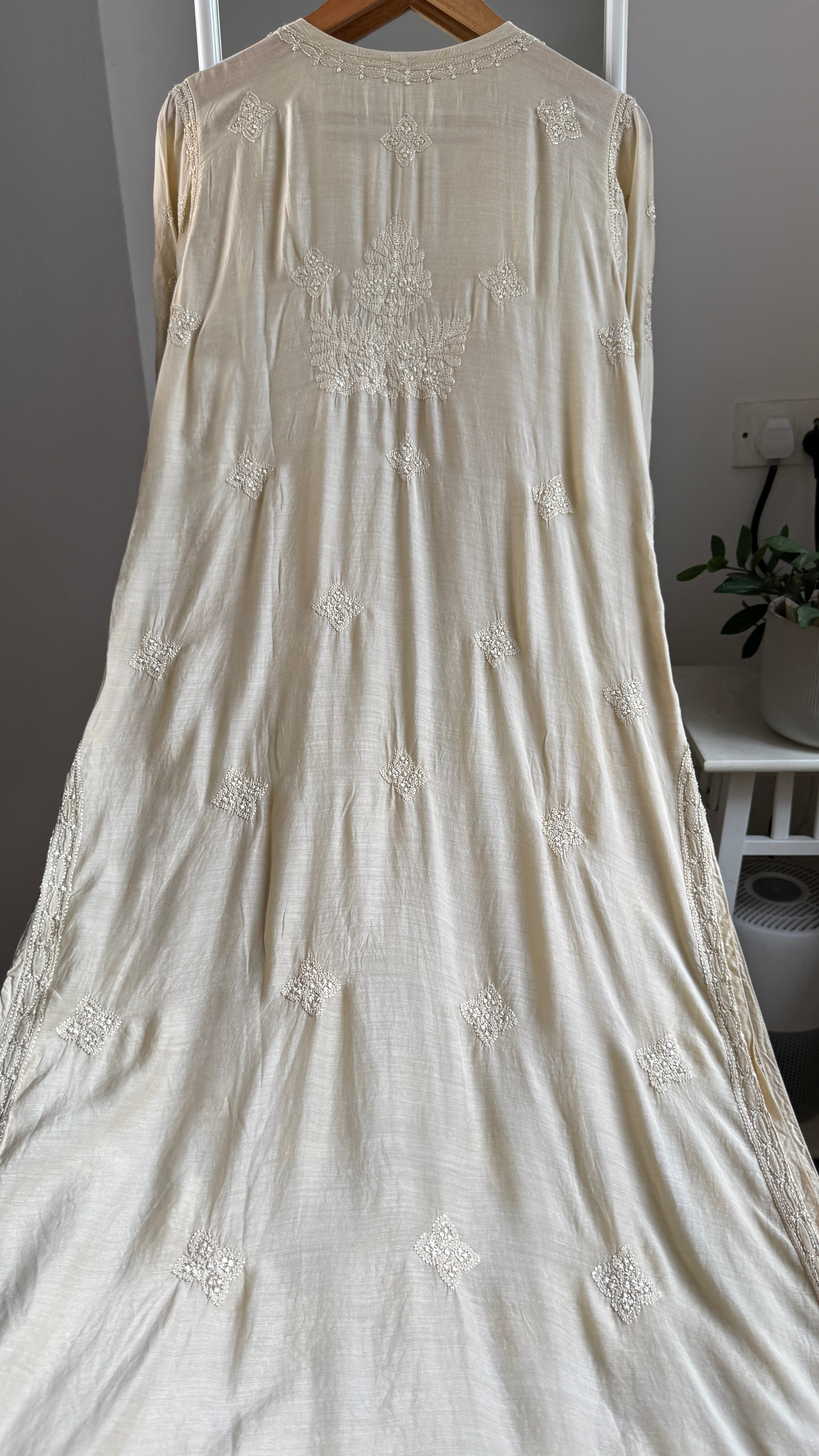 Muslin Chikankari Kurti - Ivory Beige - BERRY Collection