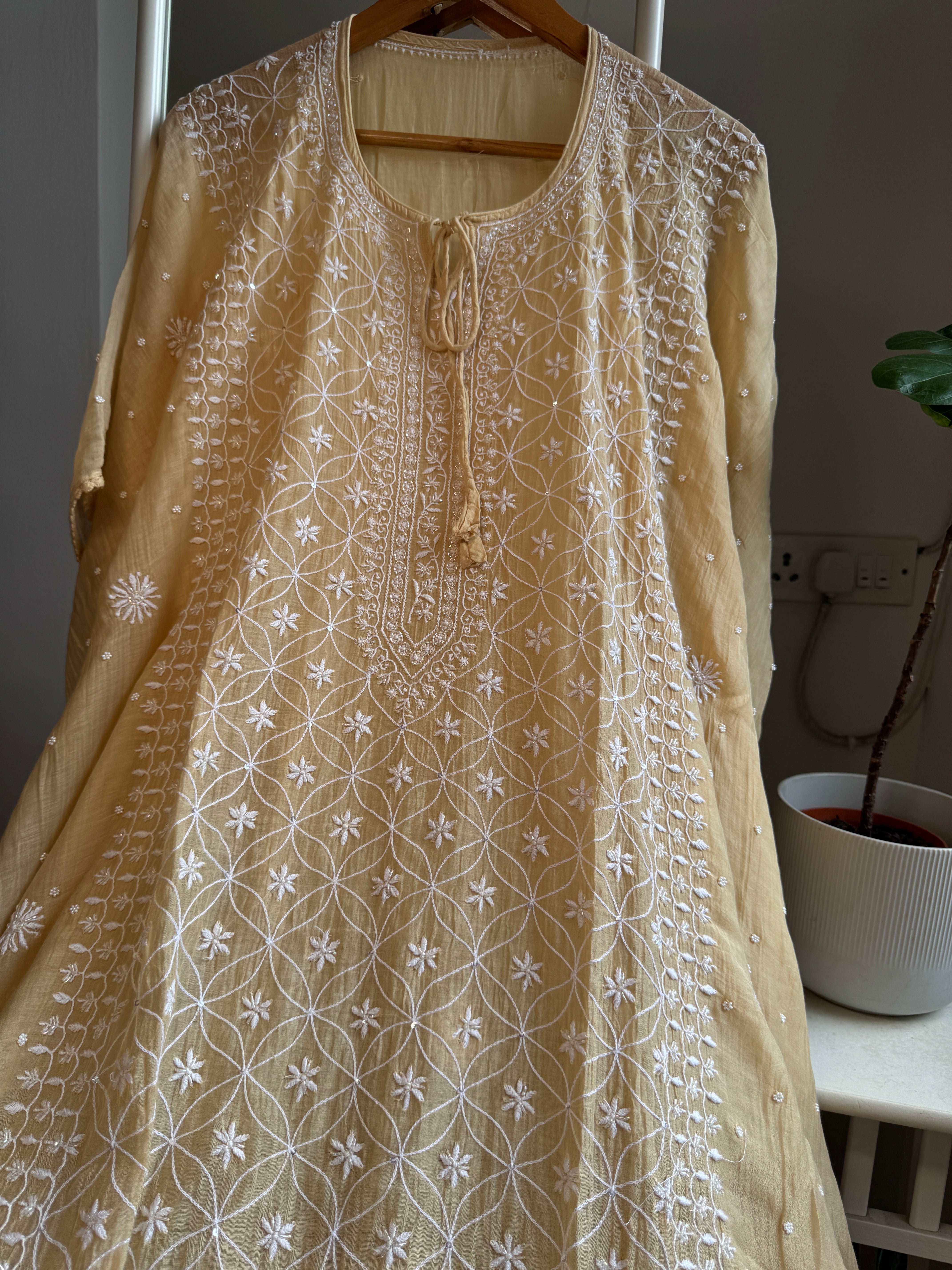 Mul Chanderi Chikankari Kaftan - Beige ARIAA CHIKANKARI 