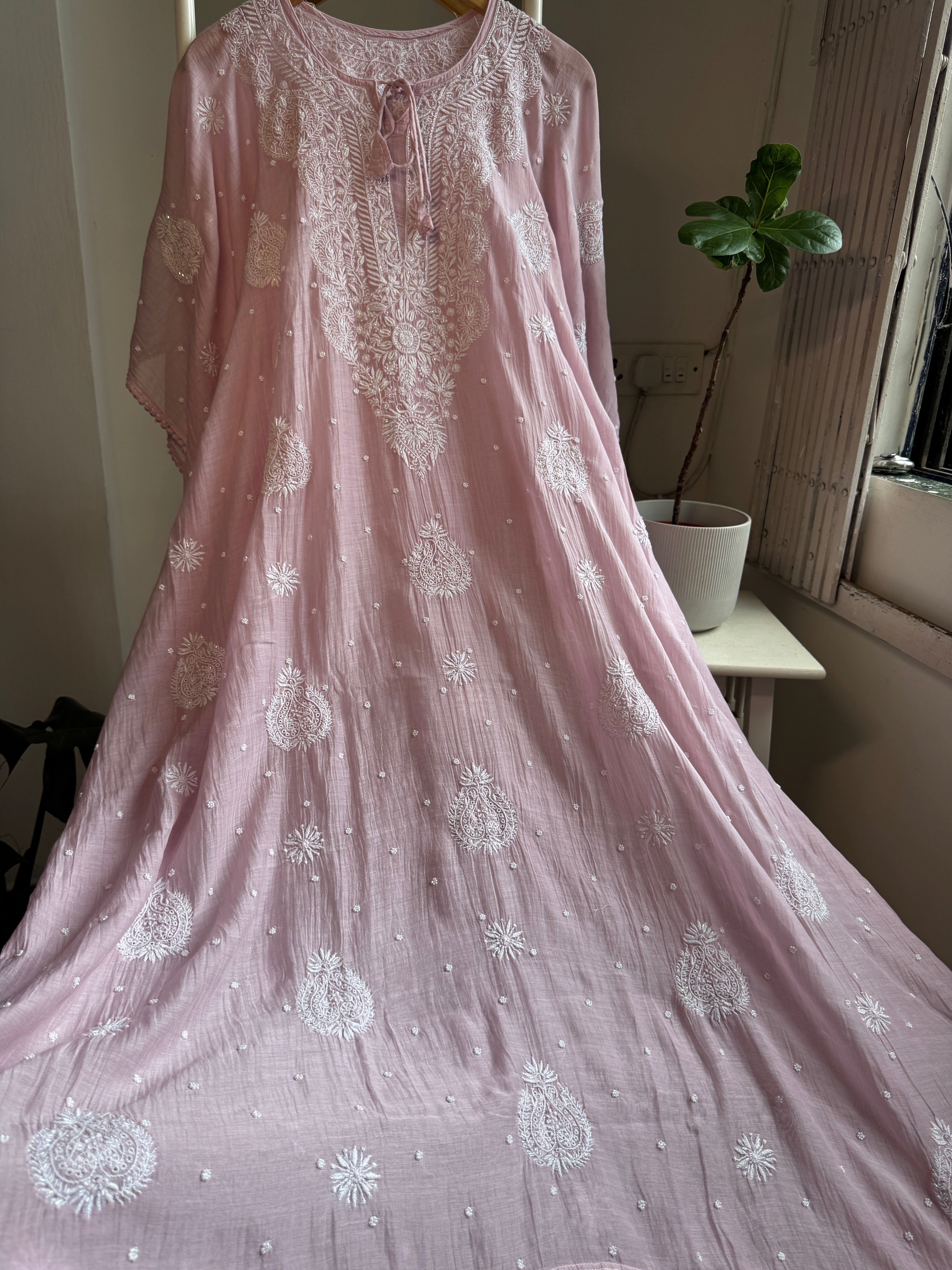 Mul Chanderi Chikankari Kaftan - Mauve ARIAA CHIKANKARI 