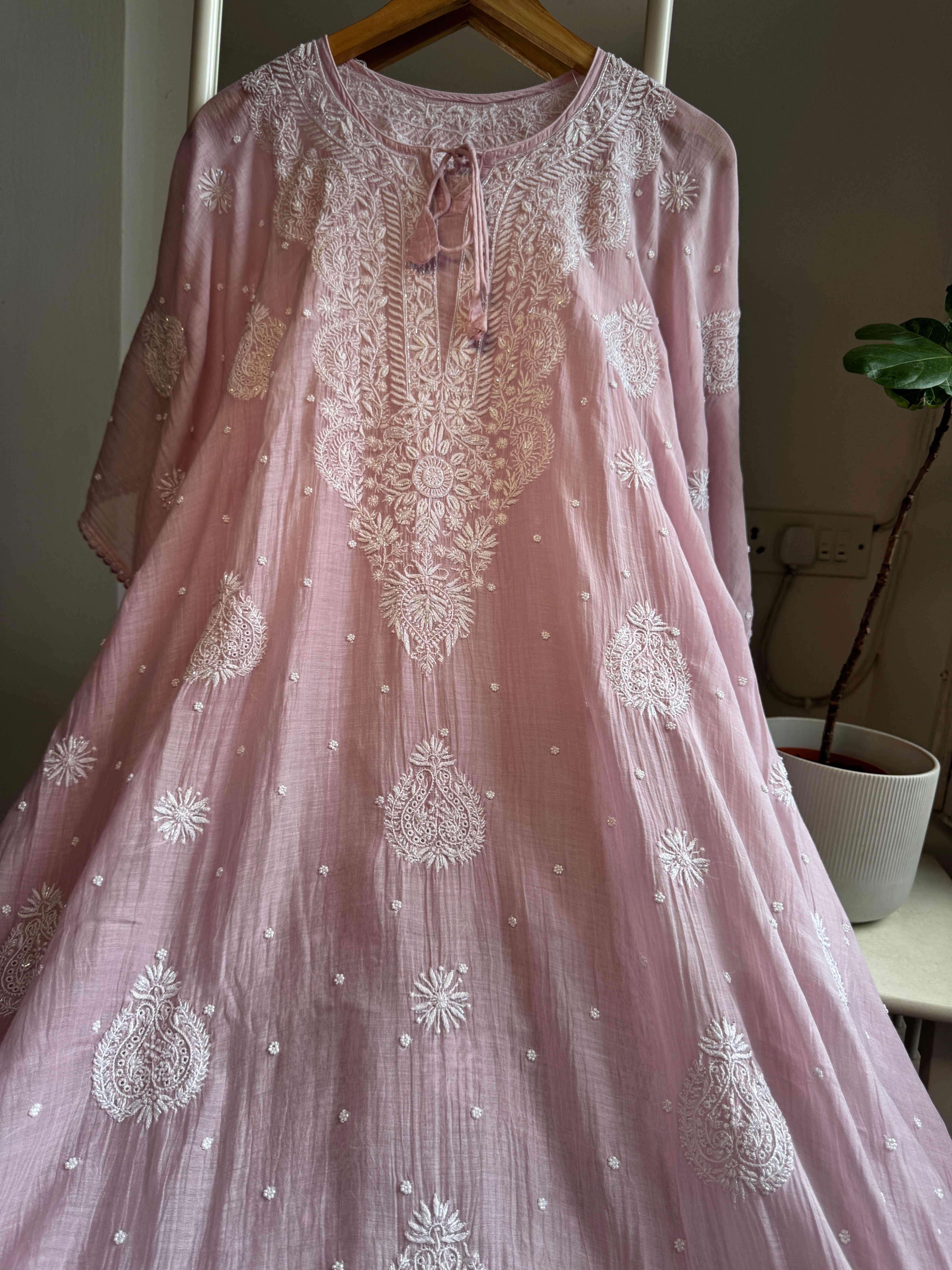 Mul Chanderi Chikankari Kaftan - Mauve ARIAA CHIKANKARI 