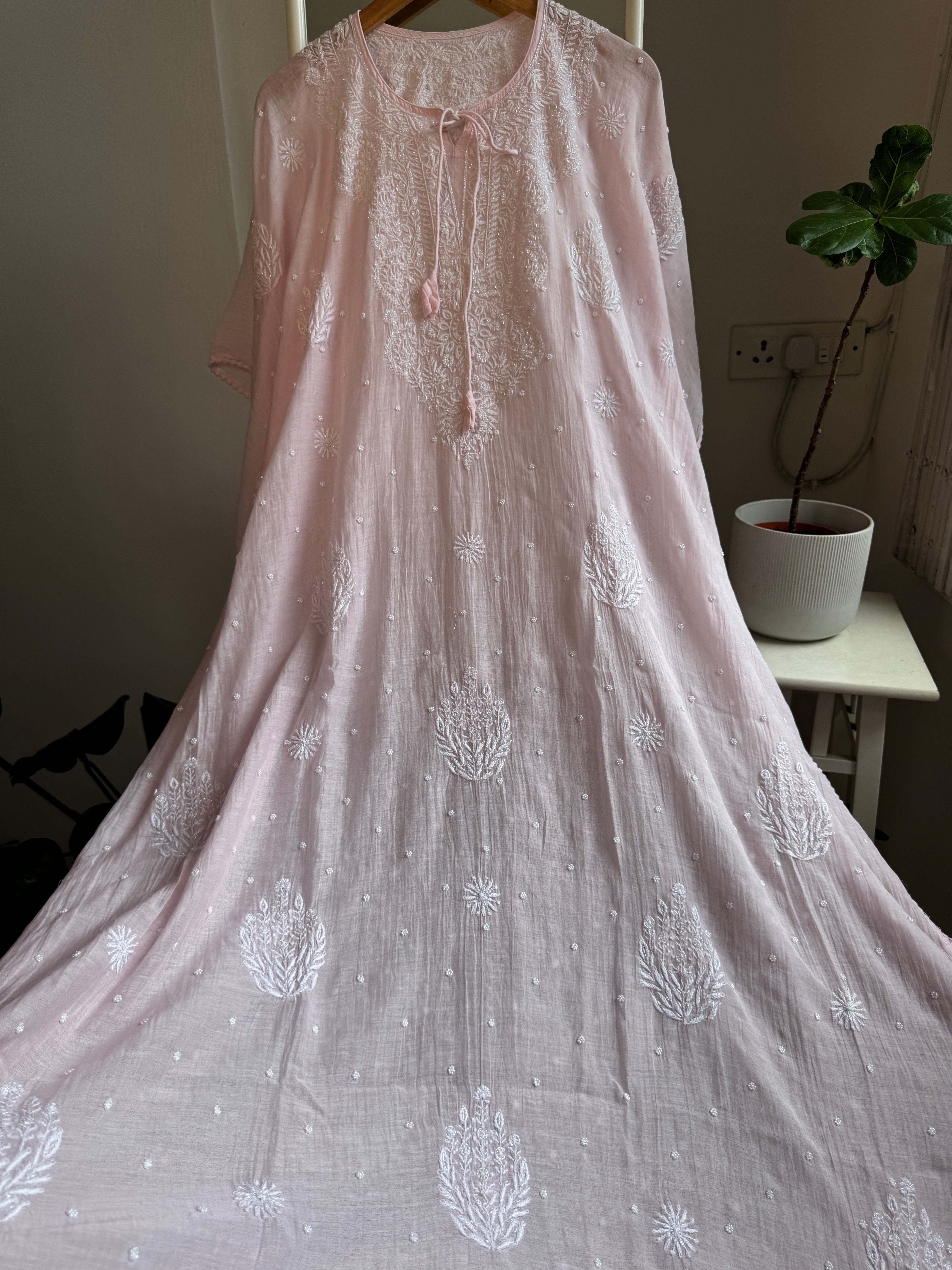 Mul Chanderi Chikankari Kaftan - Pink ARIAA CHIKANKARI 