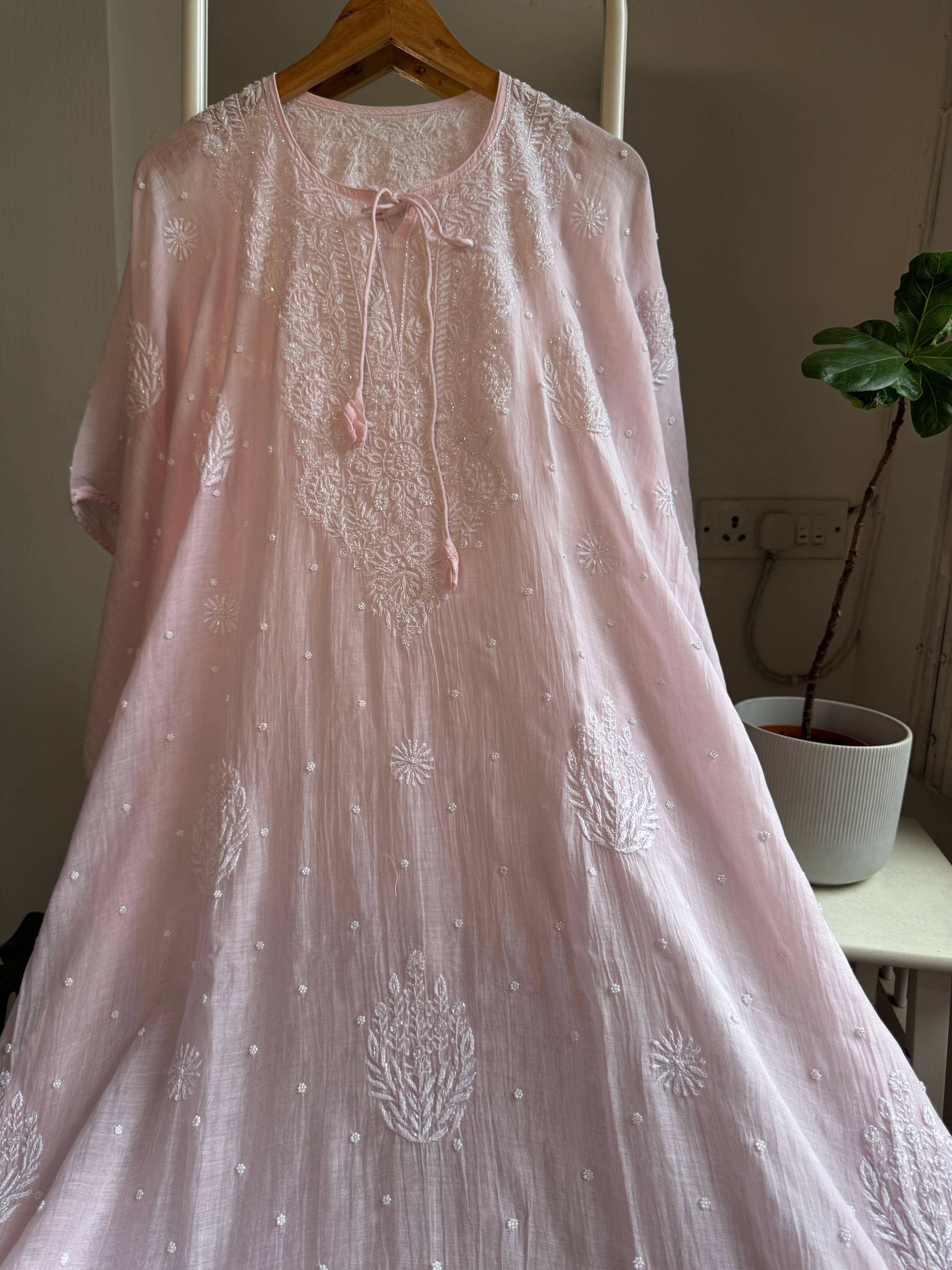 Mul Chanderi Chikankari Kaftan - Pink ARIAA CHIKANKARI 