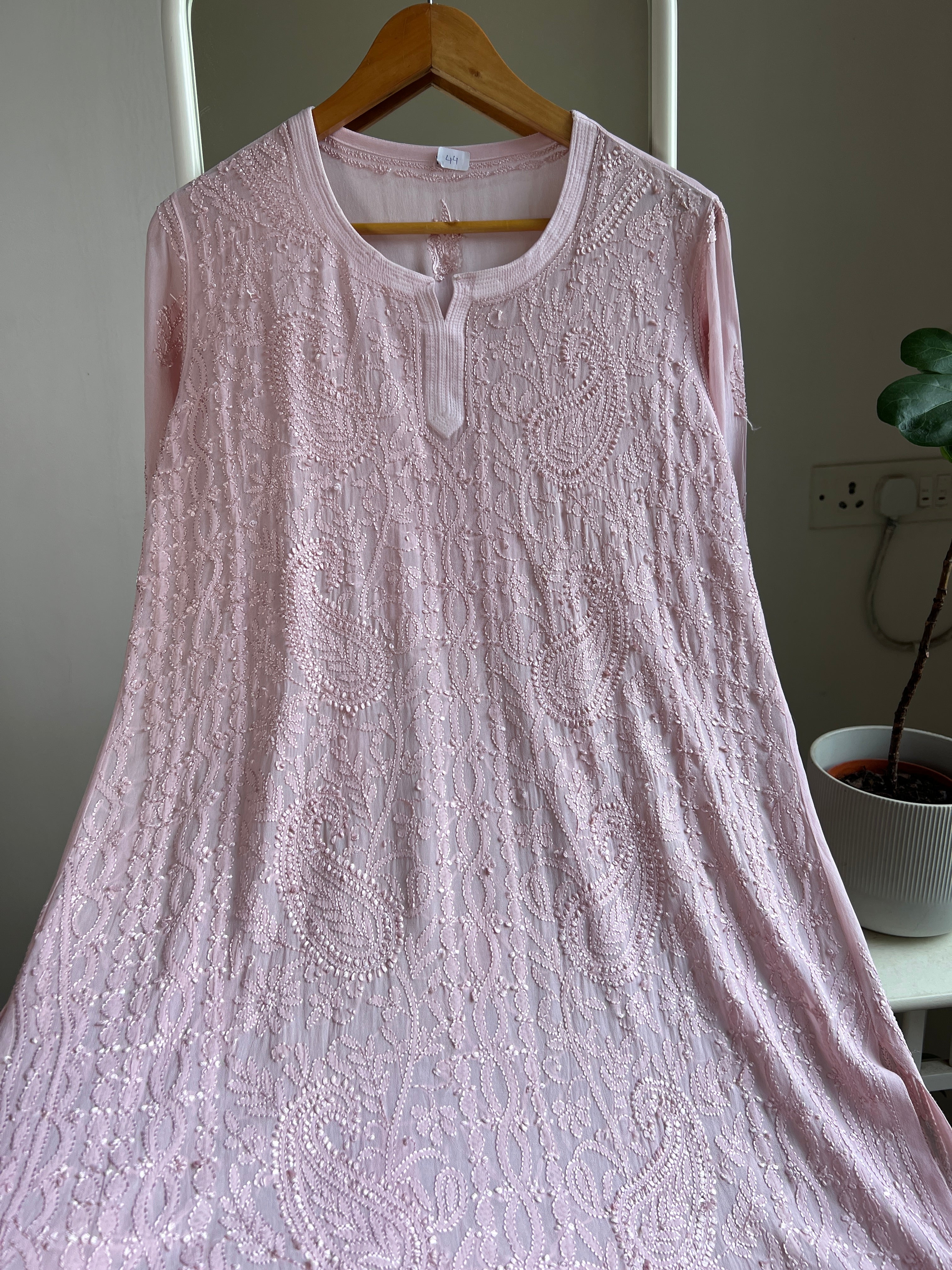 Chikankari Viscose Georgette short Top in Pale pink ARIAA CHIKANKARI 