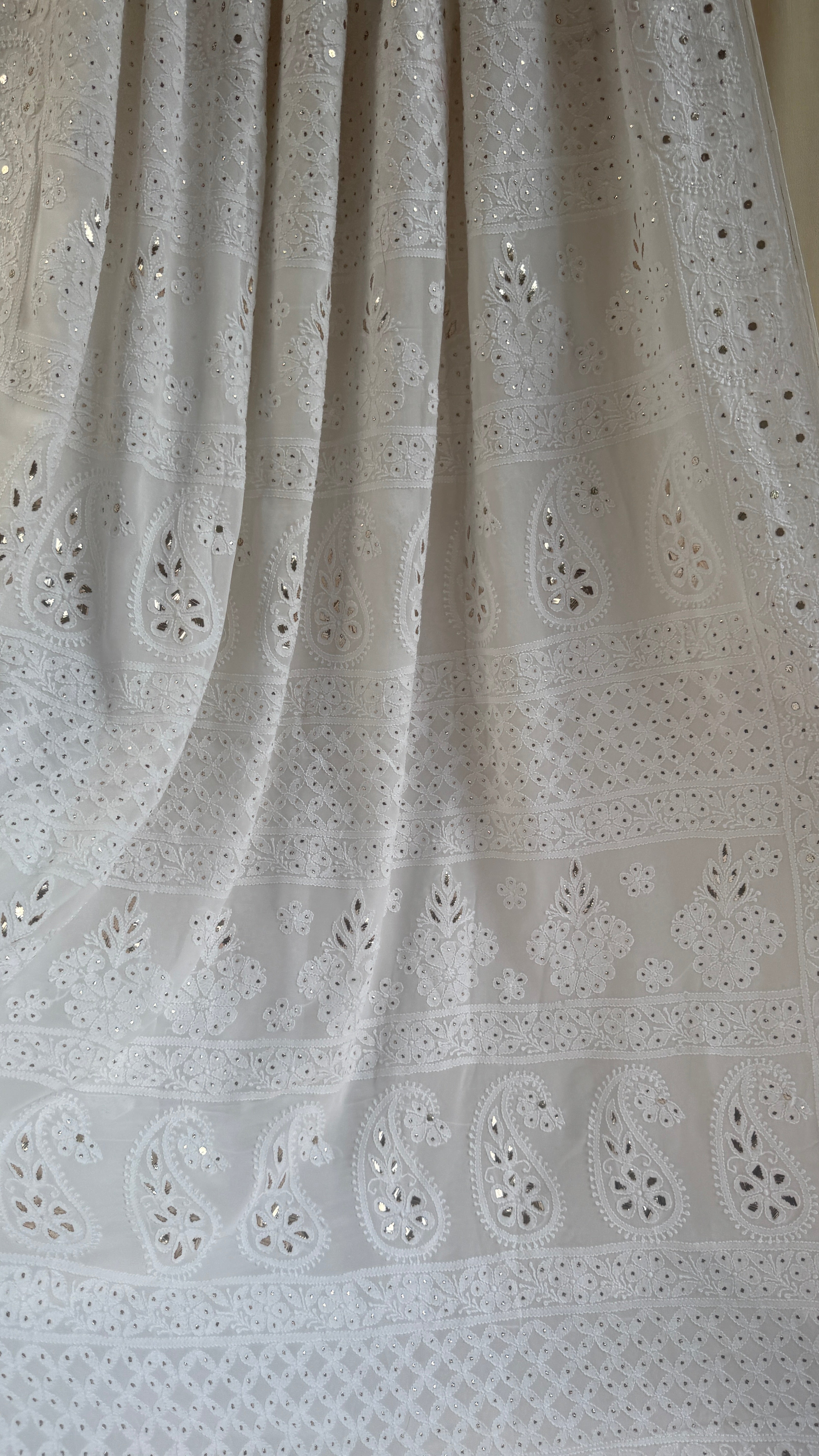 Viscose White Chikankari saree with Mukaish Work