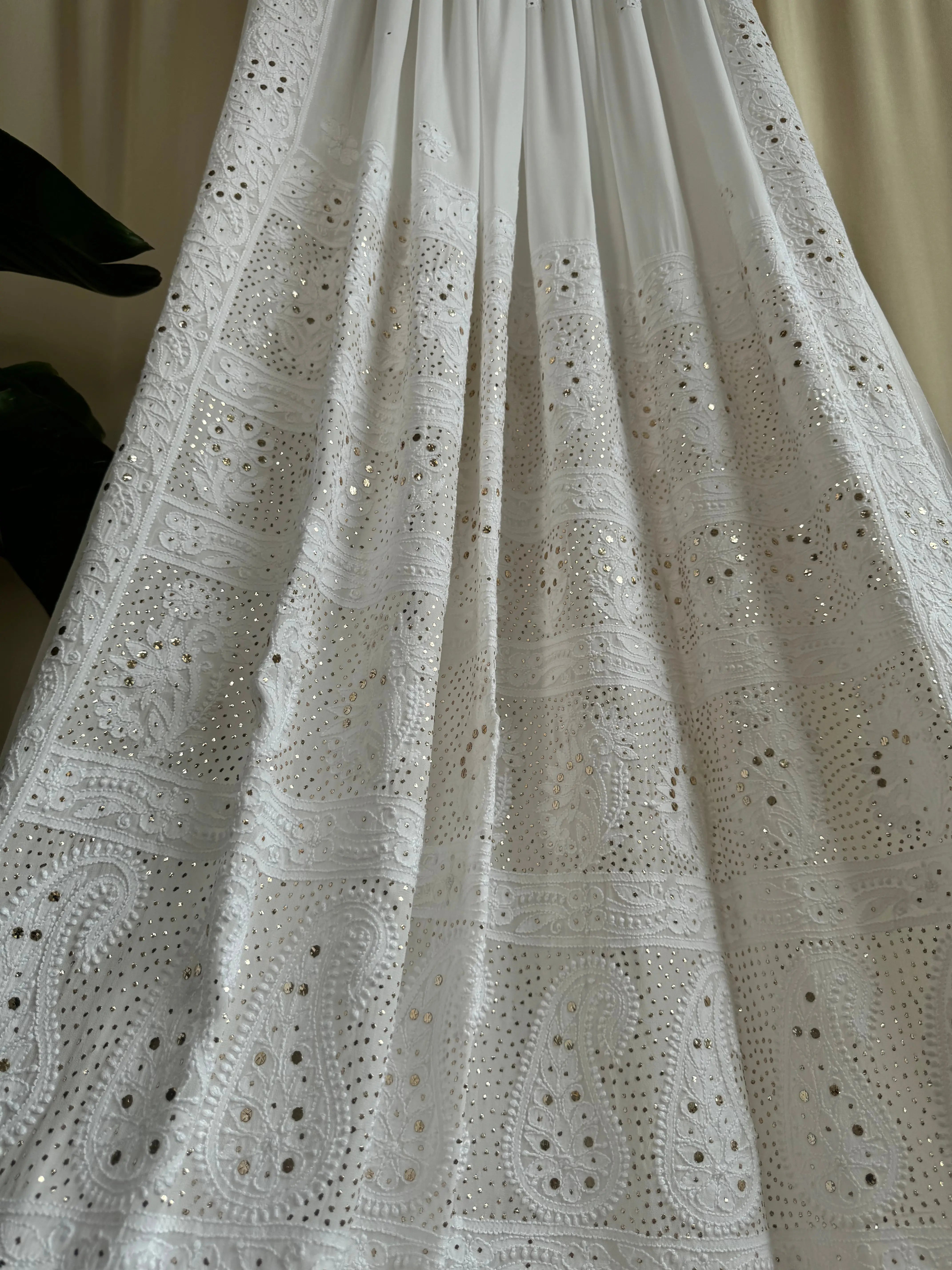 Viscose White Chikankari saree with Mukaish Work ARIAA CHIKANKARI 