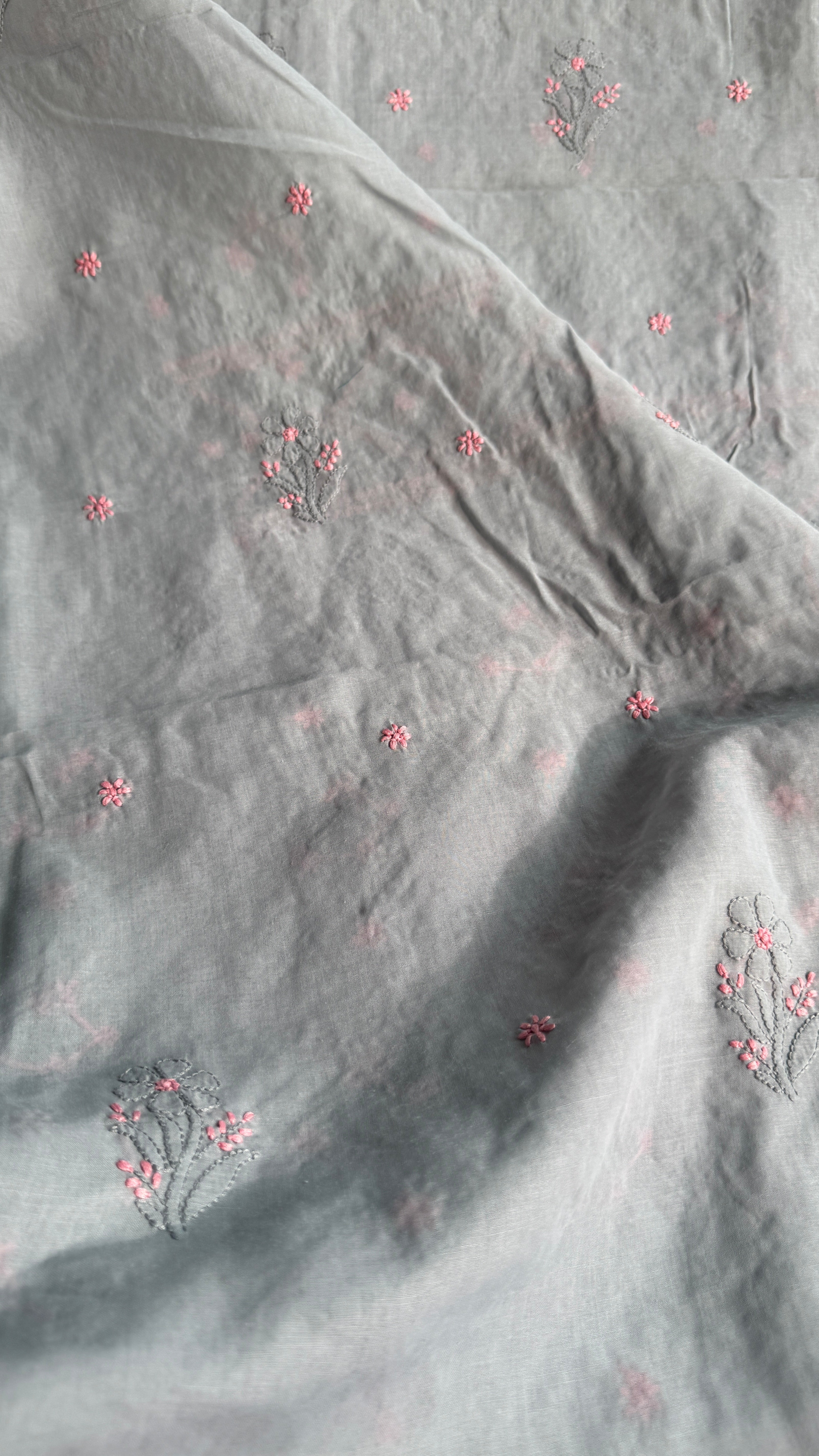 Handcrafted Lucknowi Chikankari Suit Set - Full Jaal - ARIAA CHIKANKARI