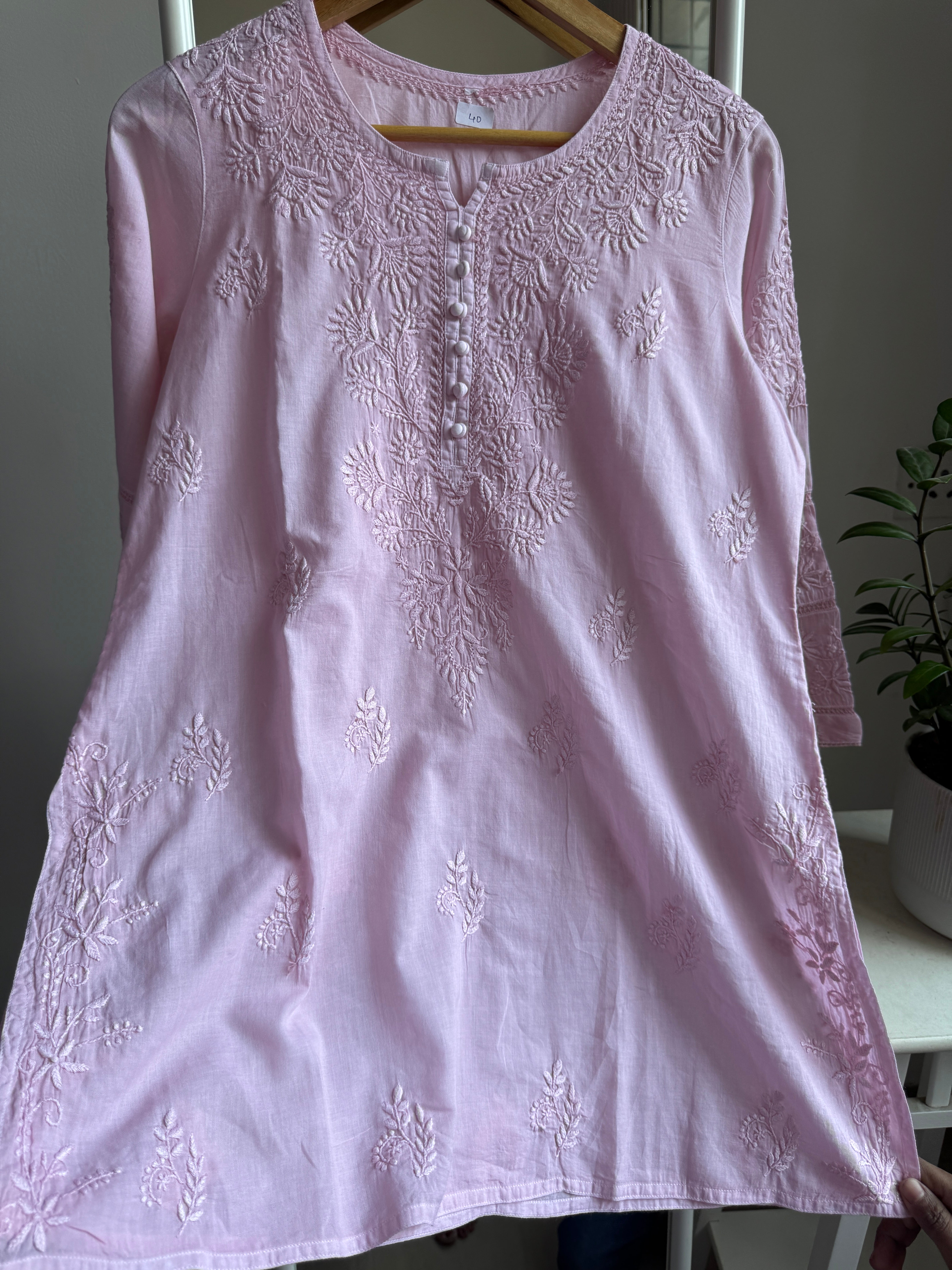 Mul Cotton Chikankari Full sleeves short Top - Pale pink