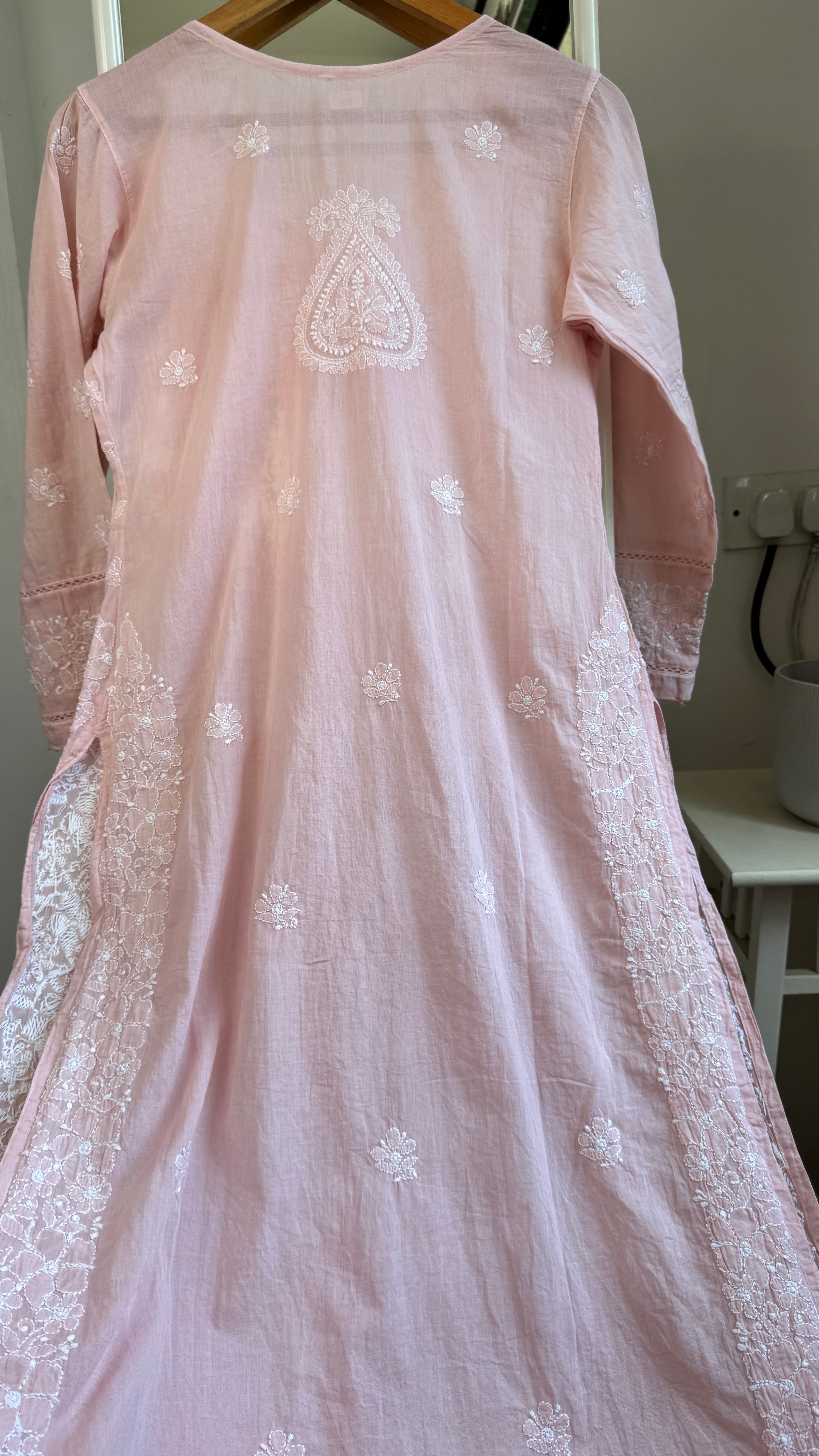 Mul Cotton Pale Pink Chikankari Kurti - Saaz Collection