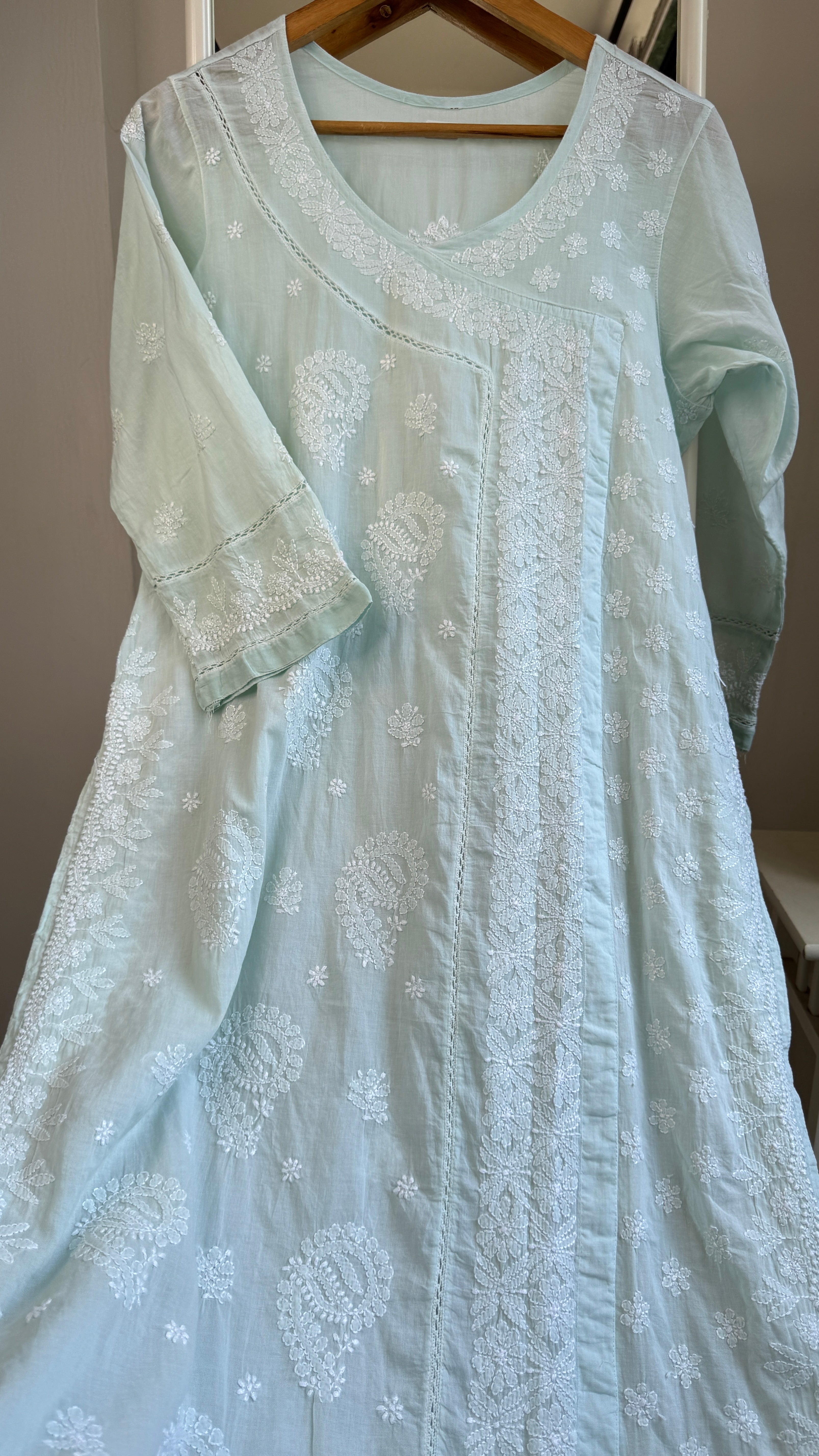 Mul Cotton Green Chikankari Kurti - Saaz Collection
