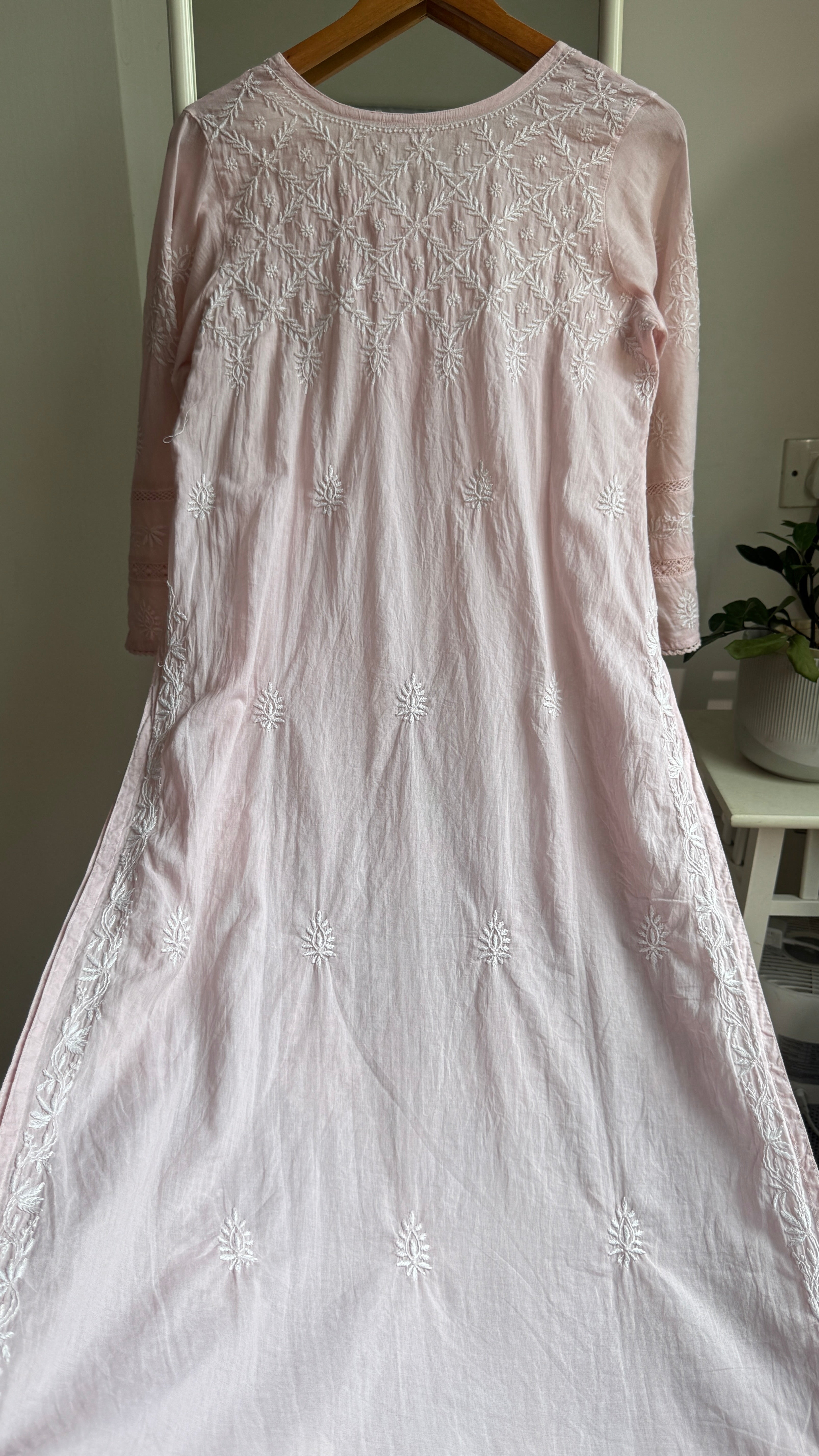 Mul Cotton Pale Pink Chikankari Kurti - Bela Collection