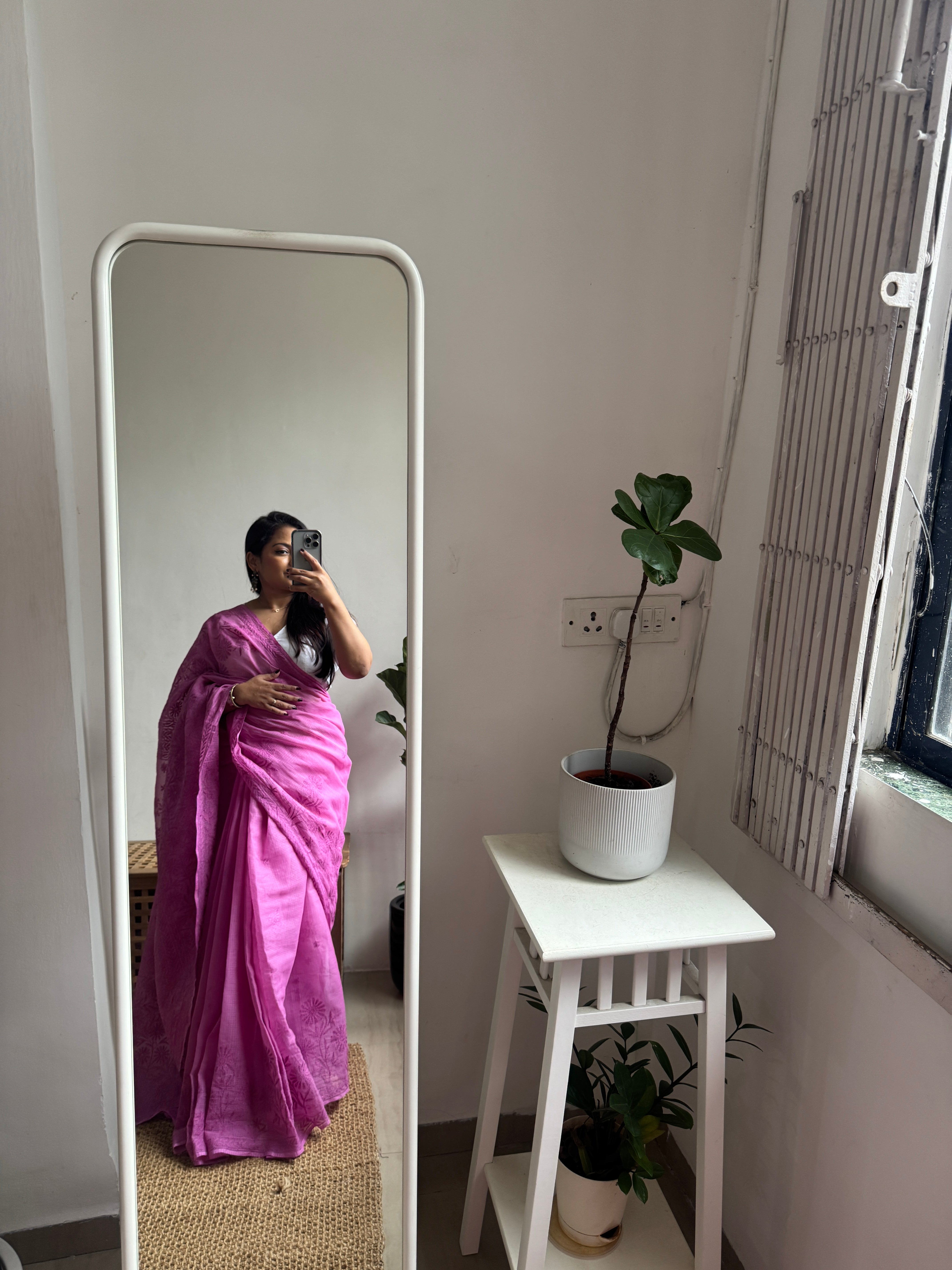 Kota Chikankari saree in Berry Pink ARIAA CHIKANKARI 
