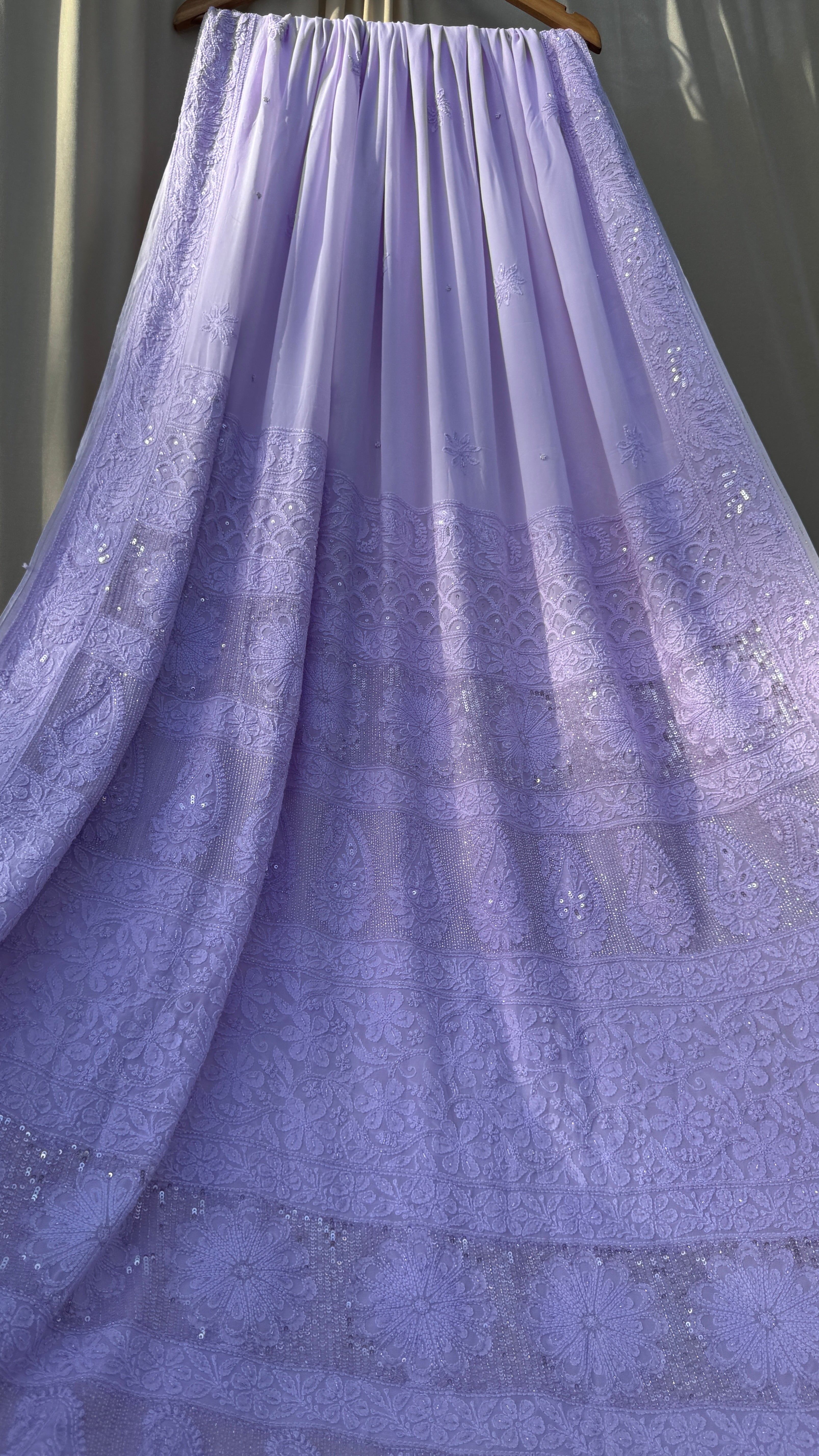 Viscose Lavender Chikankari saree with Pearl embellishments