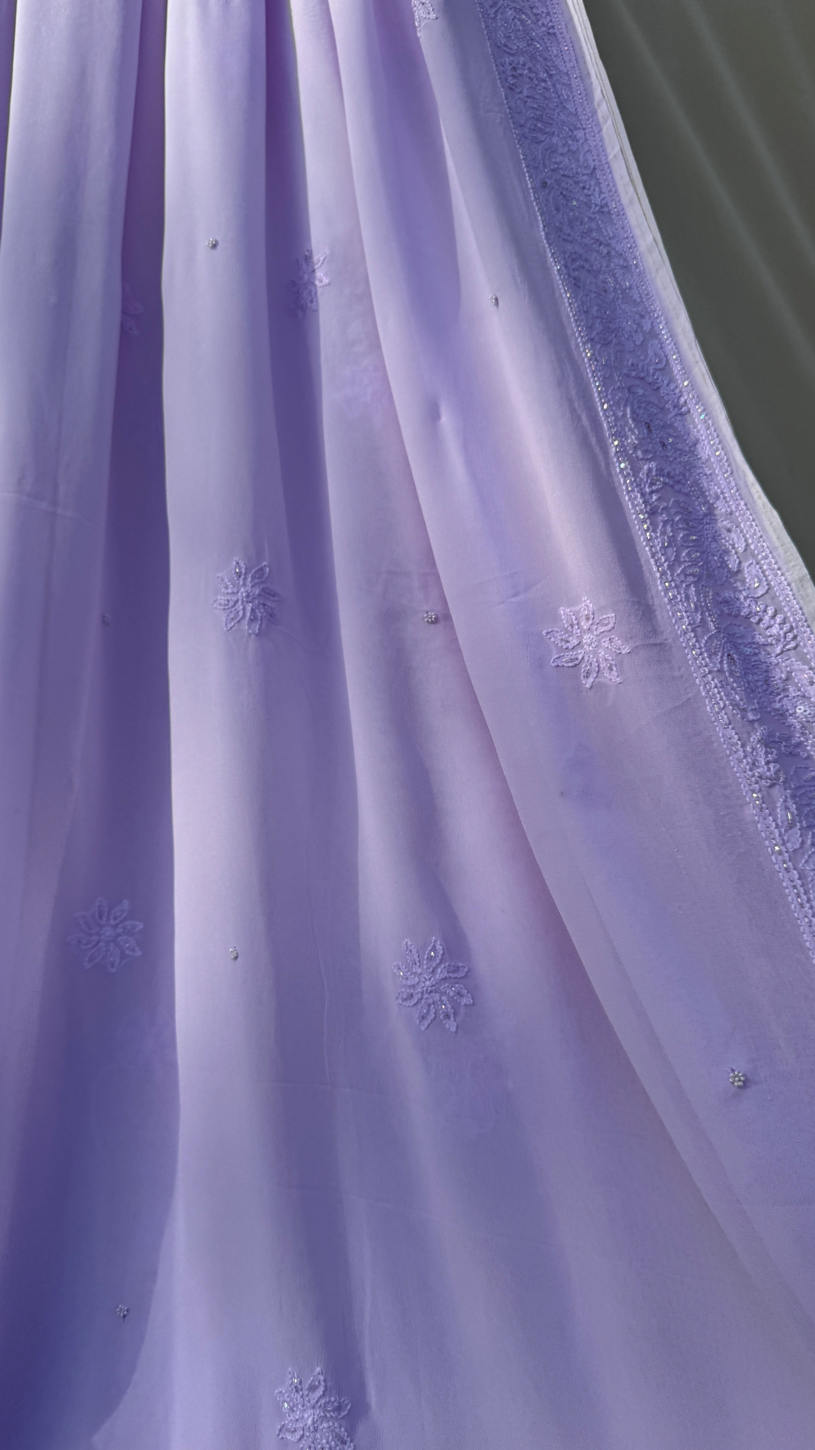 Viscose Lavender Chikankari saree with Pearl embellishments