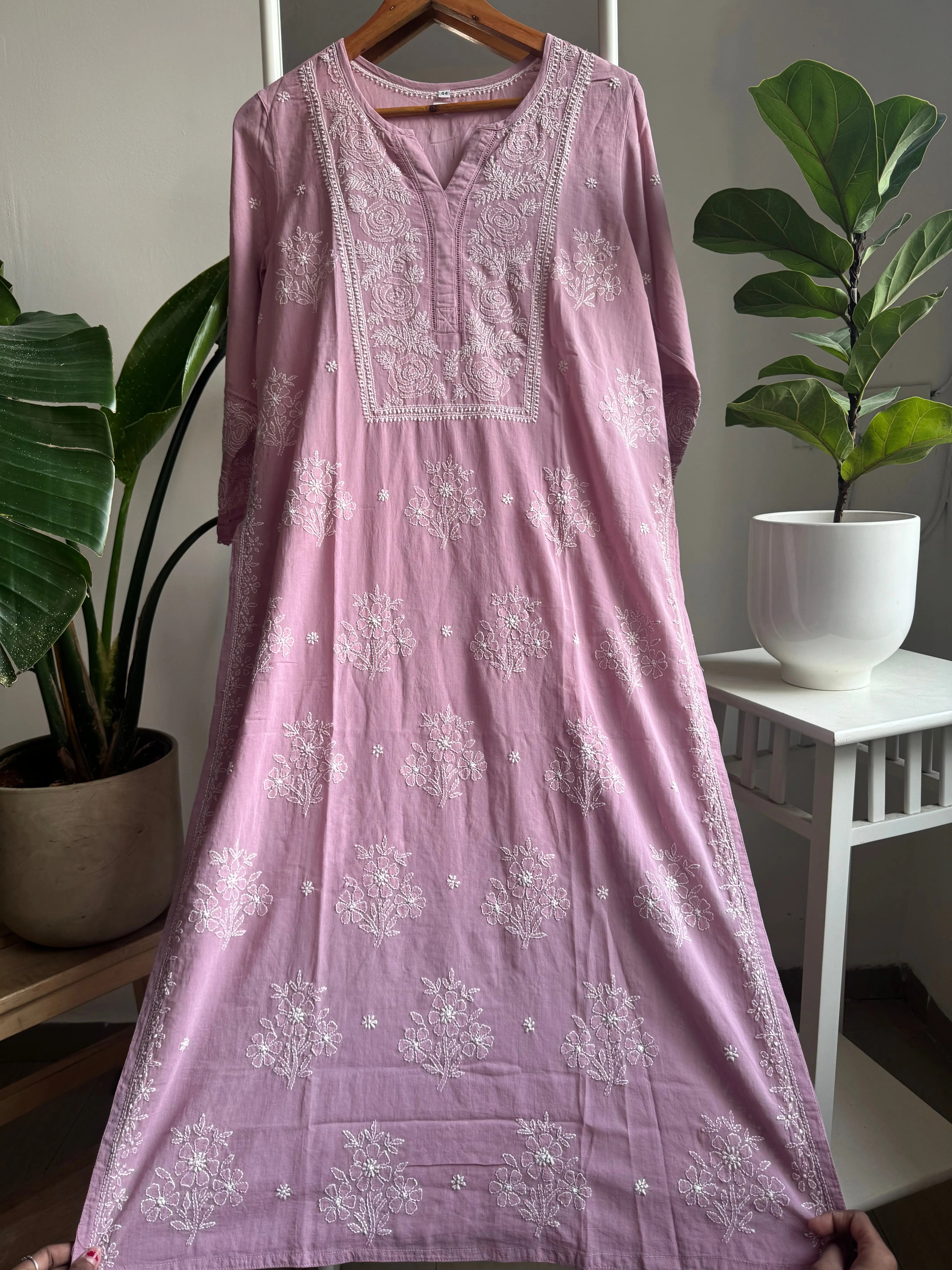 Mul Cotton Chikankari Kurti - Mauve ARIAA CHIKANKARI 