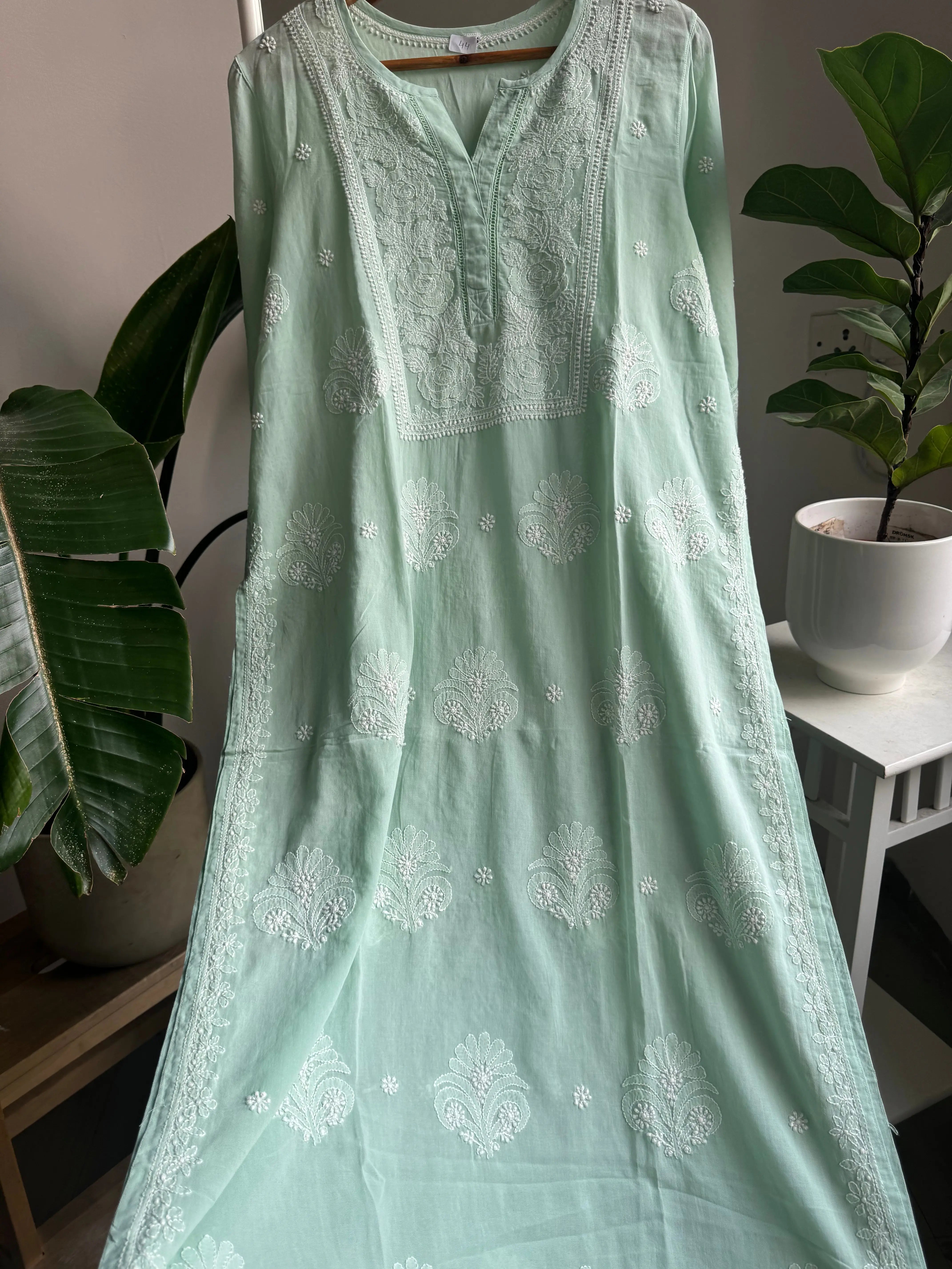 Mul Cotton Chikankari Kurti - Green ARIAA CHIKANKARI 