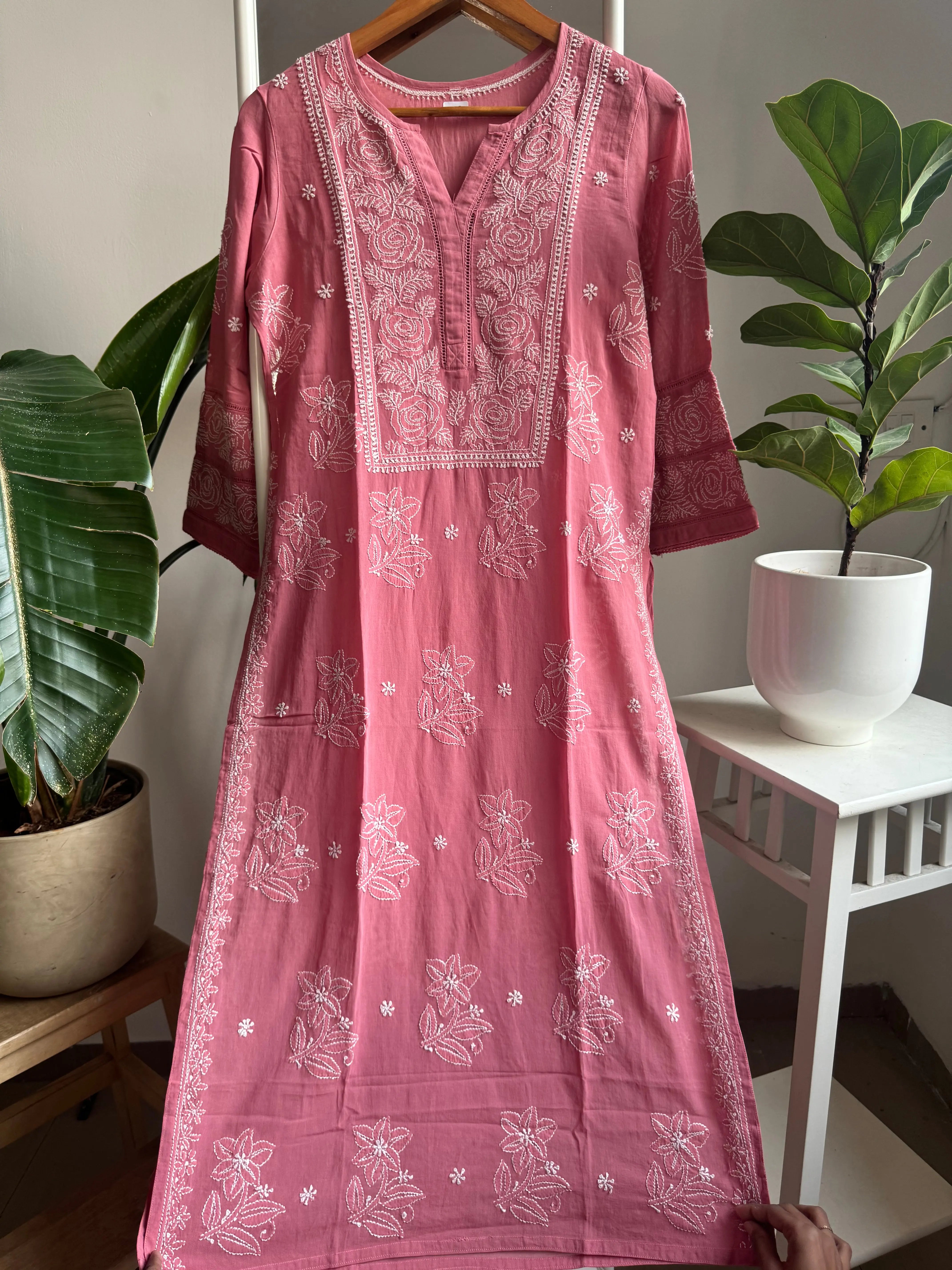 Mul Cotton Chikankari Kurti - Rosewood ARIAA CHIKANKARI 