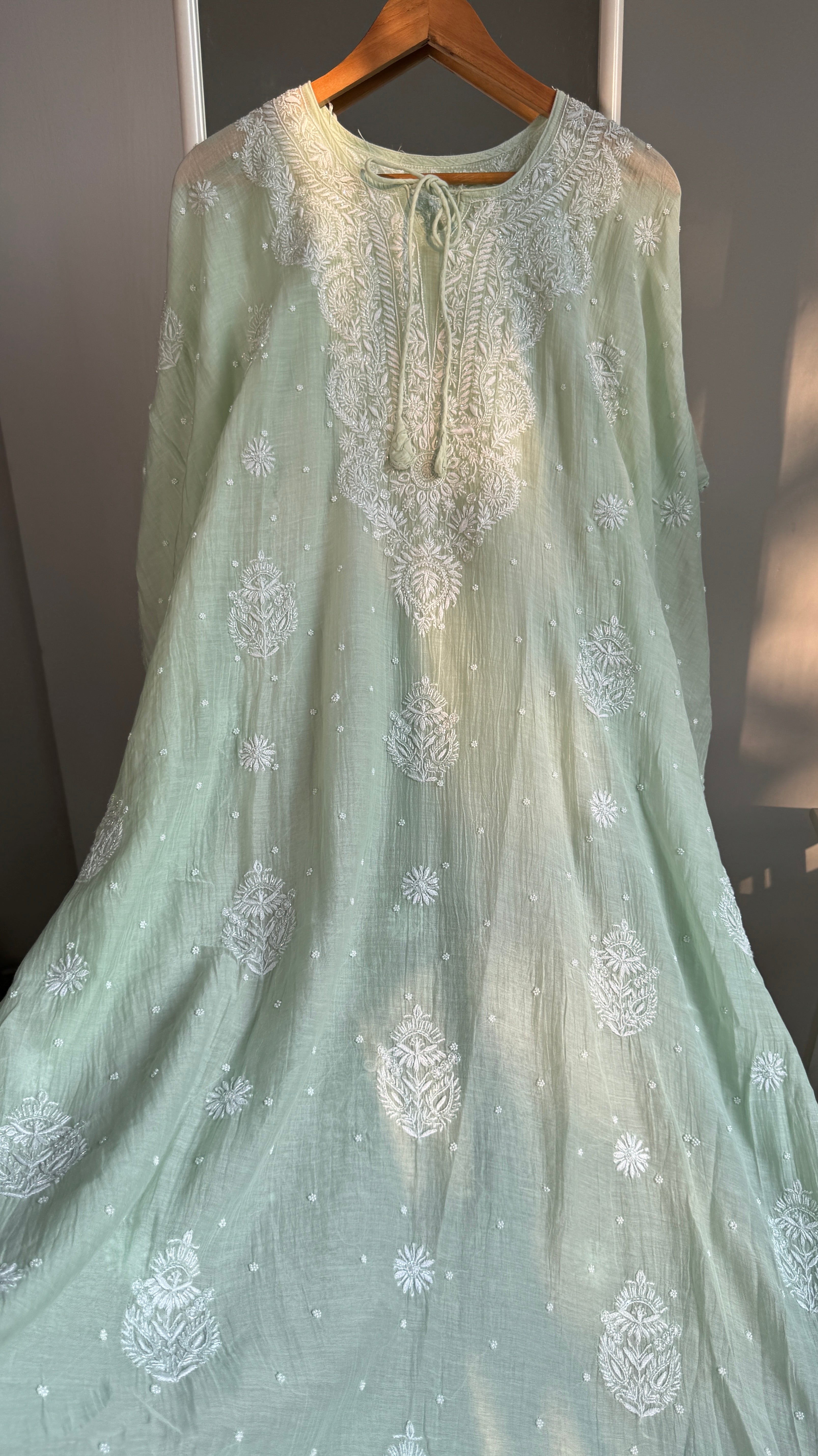 Mul Chanderi Chikankari Kaftan - Green